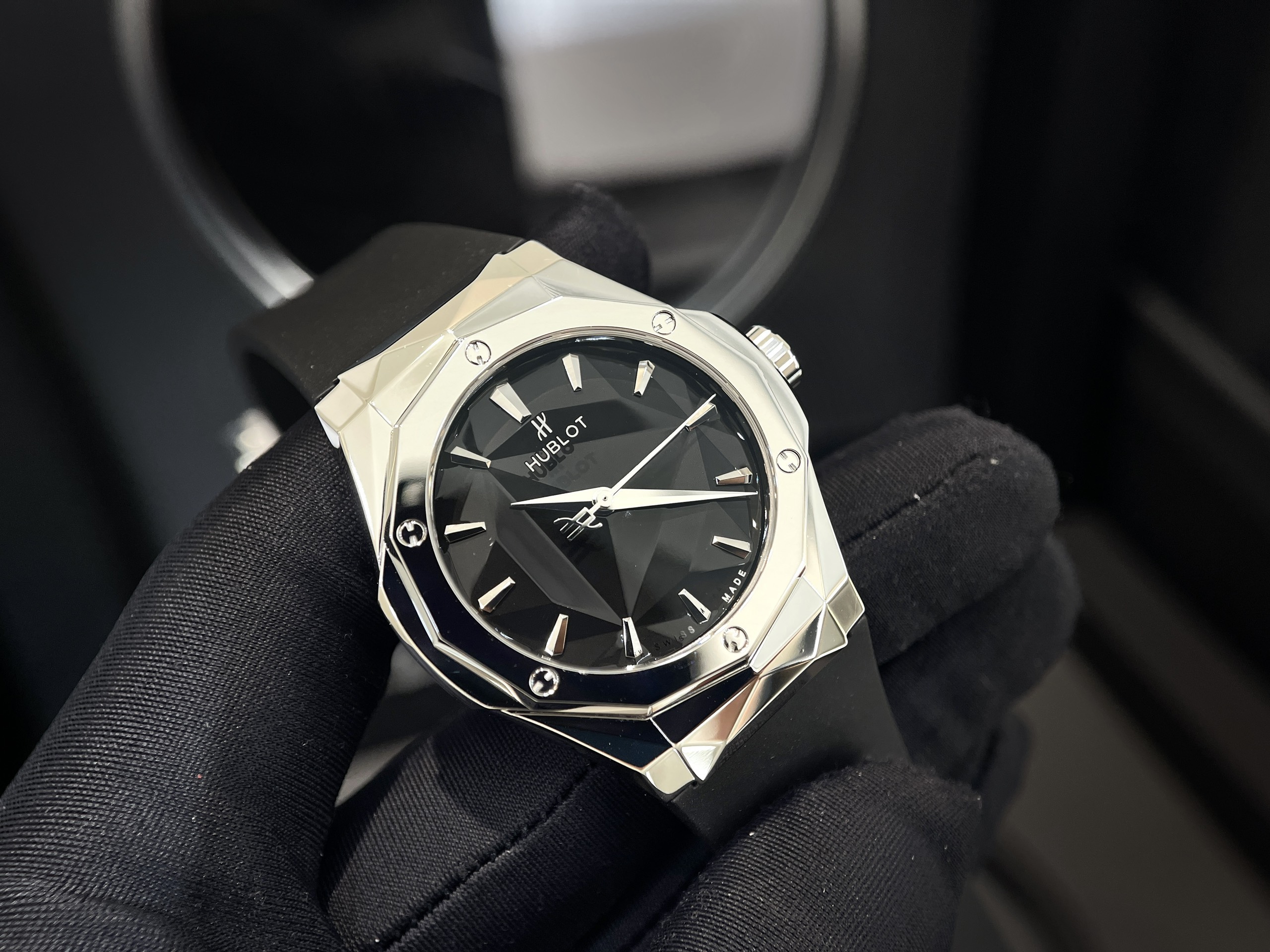 Hublot Classic Fusion 40mm 550.NS.1800.RX (10)