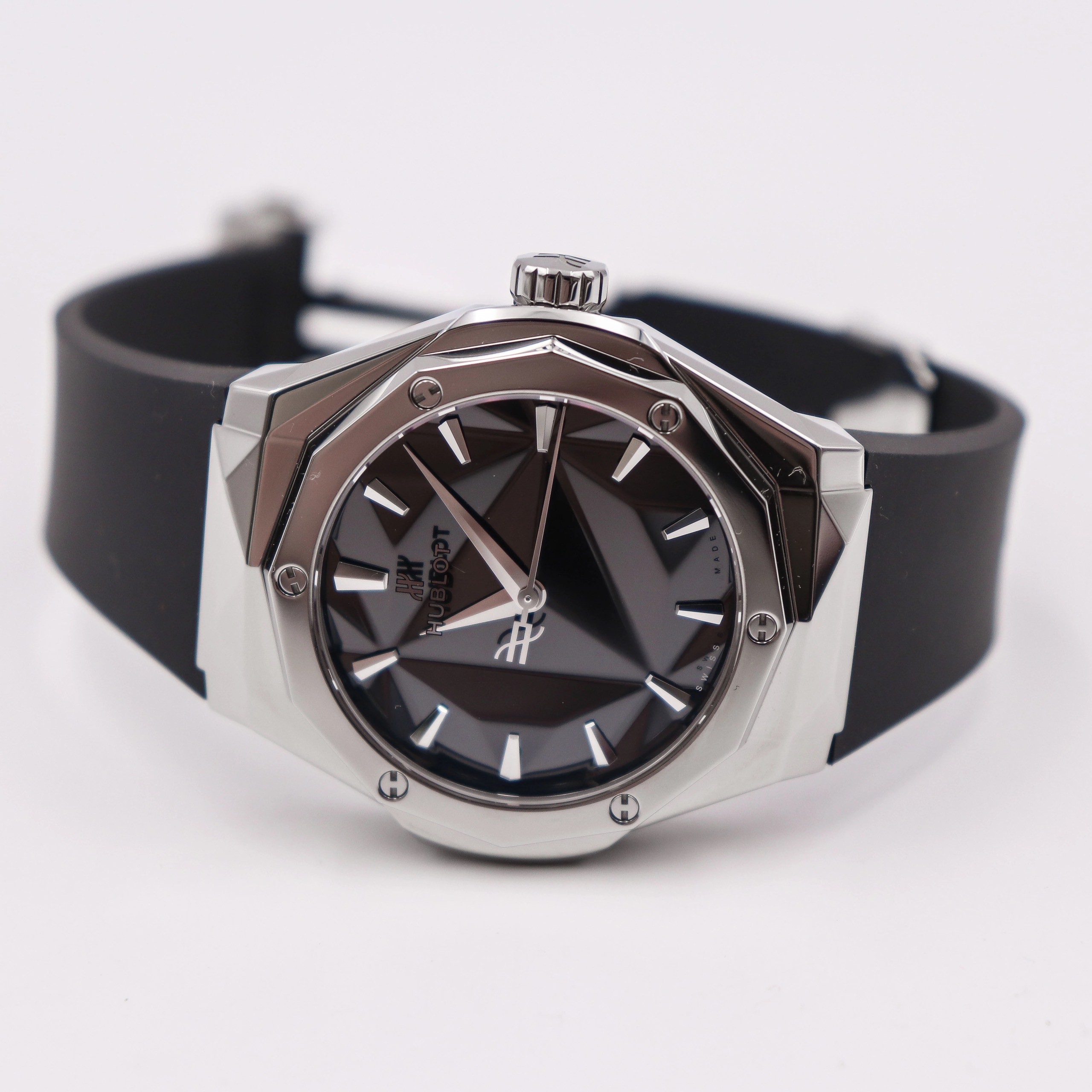 Hublot Classic Fusion 40mm 550.NS.1800.RX (16)
