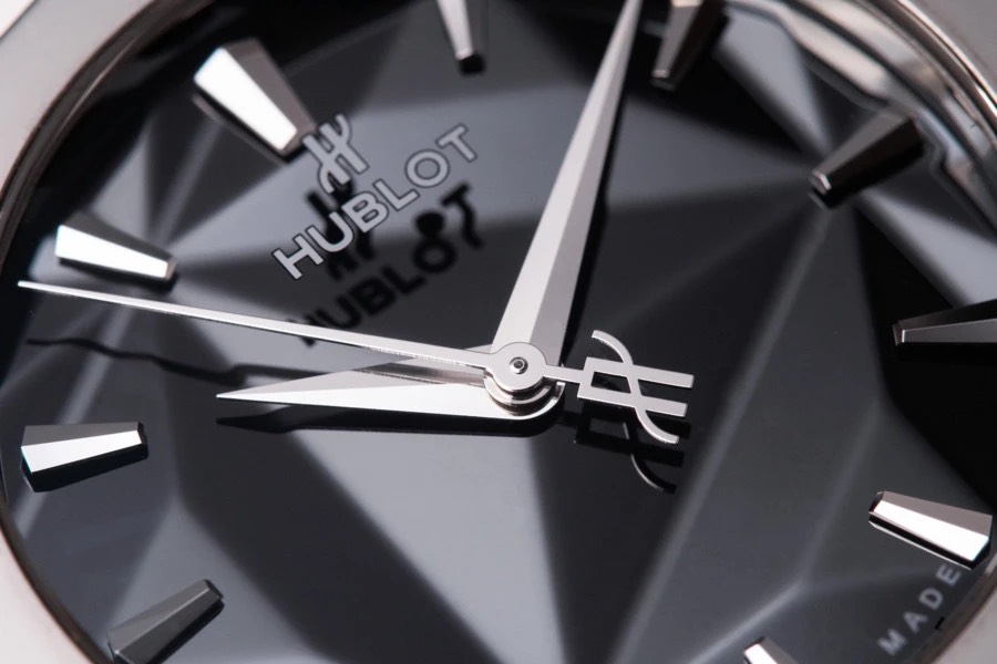 Hublot Classic Fusion 40mm 550.NS.1800.RX (18)