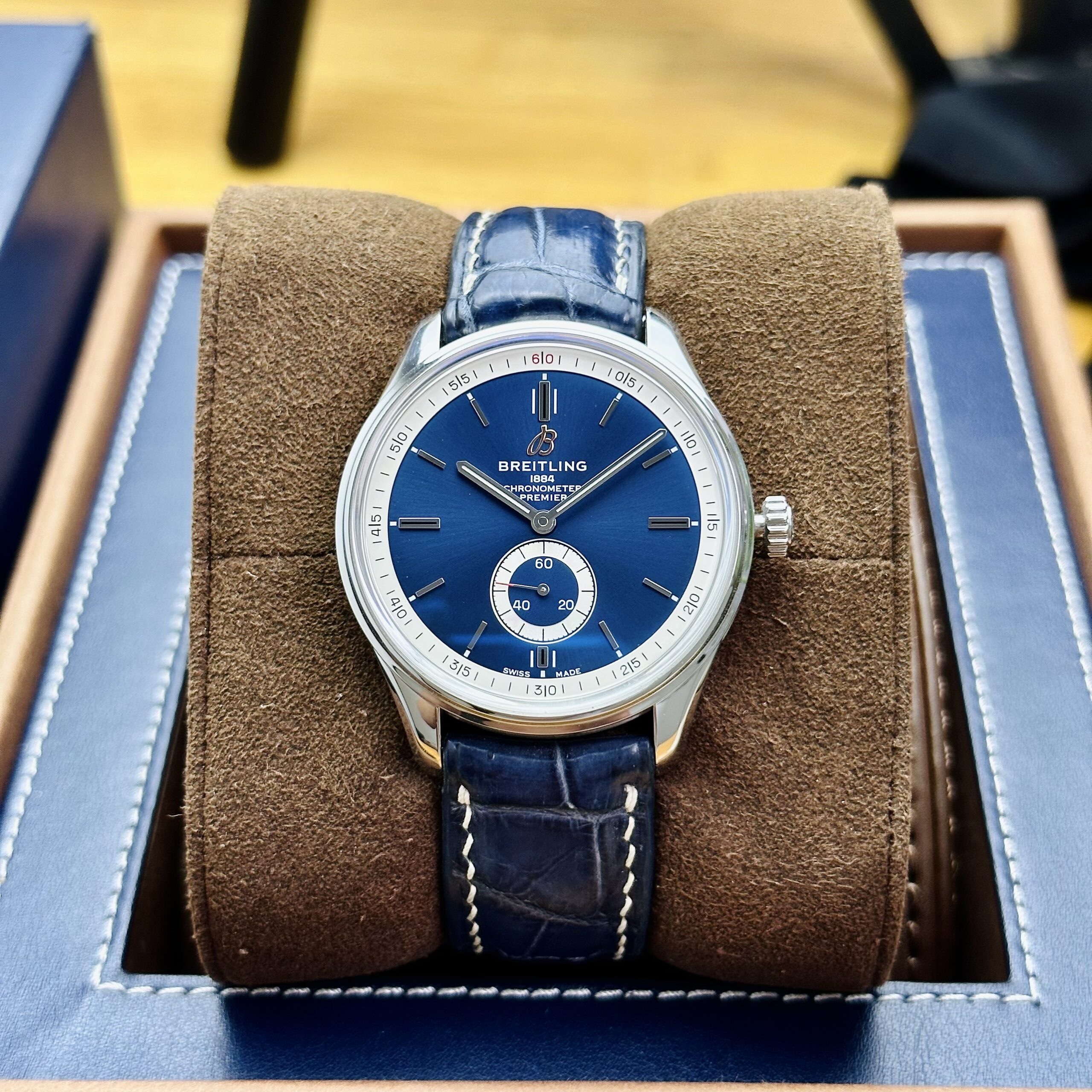 Breitling Premier Chronometer Blue 40mm - A37340 (1)