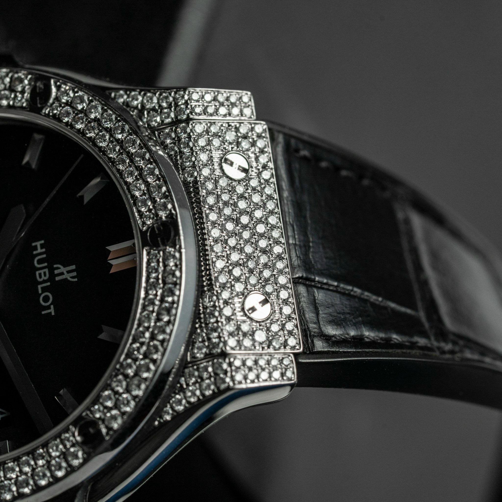 Hublot Classic Fusion Black Titanium 45mm Pave Diamond (12)