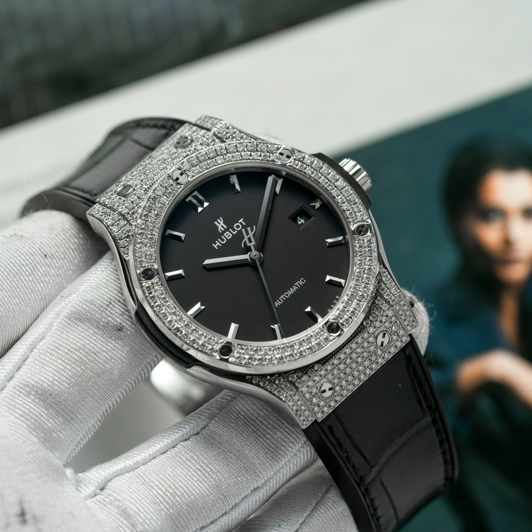 Hublot Classic Fusion Black Titanium 45mm Pave Diamond (7)