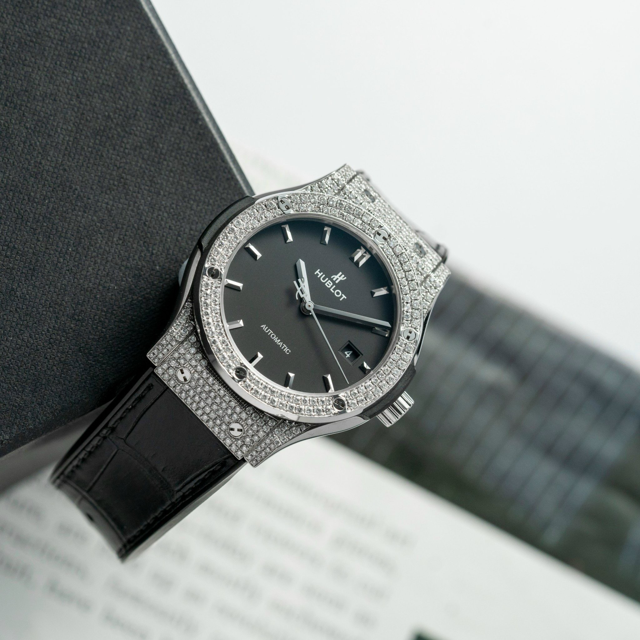 Hublot Classic Fusion Black Titanium 45mm Pave Diamond (8)