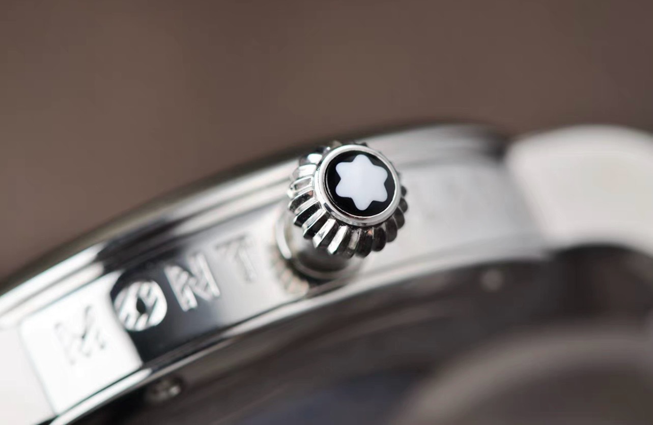 Montblanc Star Worldtimer GMT 109286 (4)
