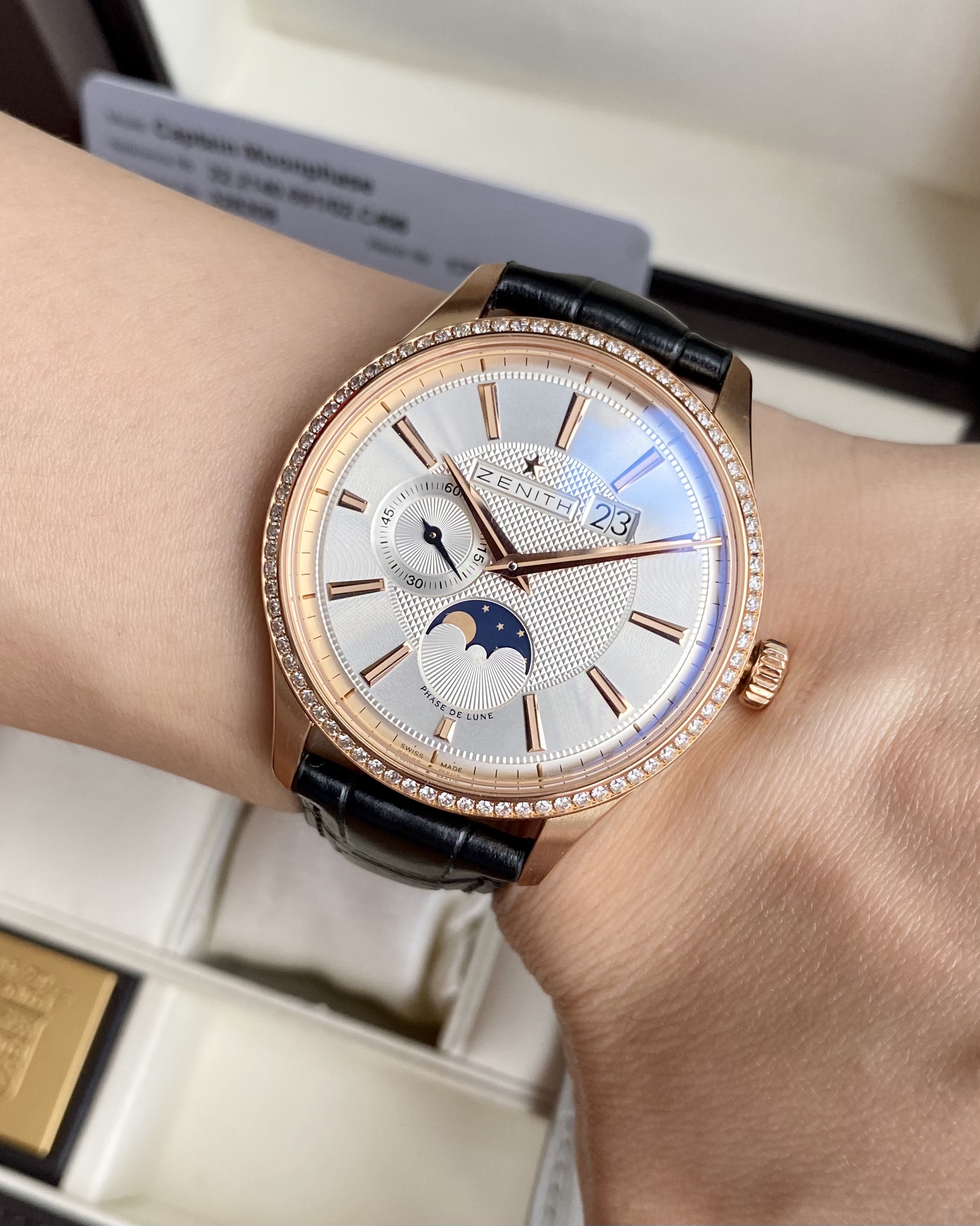 Zenith Captain Moonphase 22.2141.69101 (3)