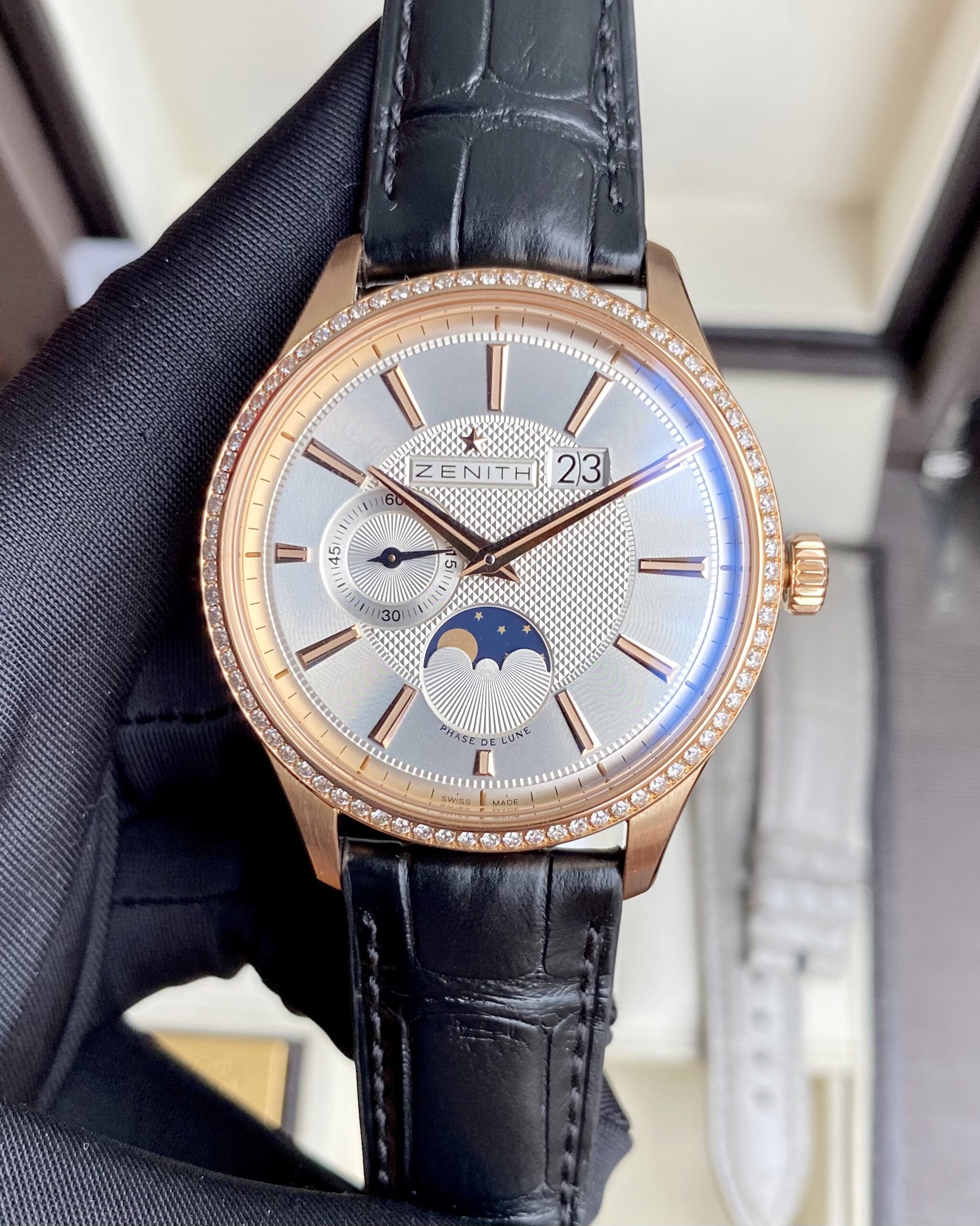 Zenith Captain Moonphase 22.2141.69101 (7)