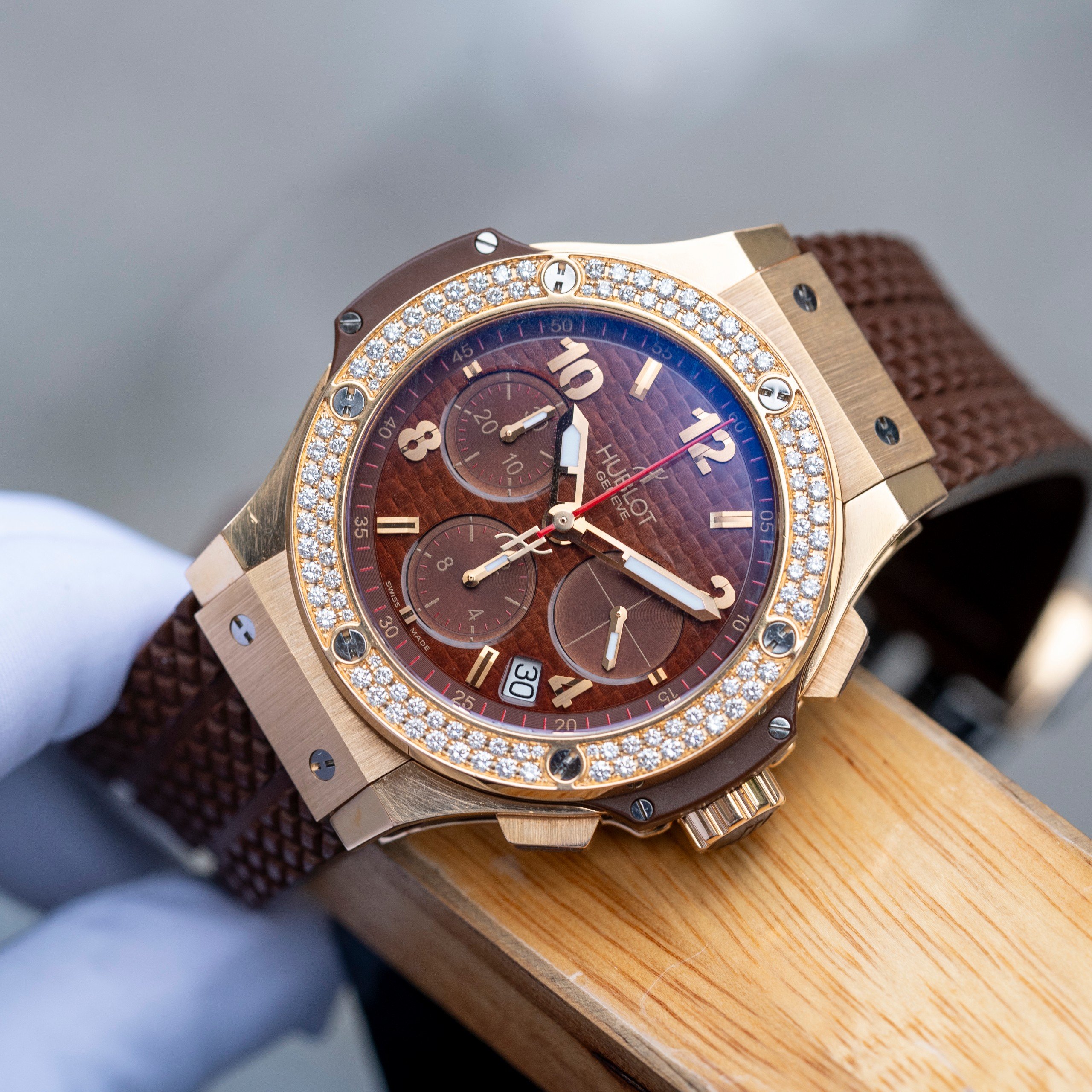 Hublot Big Bang Cappuccino 41mm King Gold 341.PC.1007.RX (15)