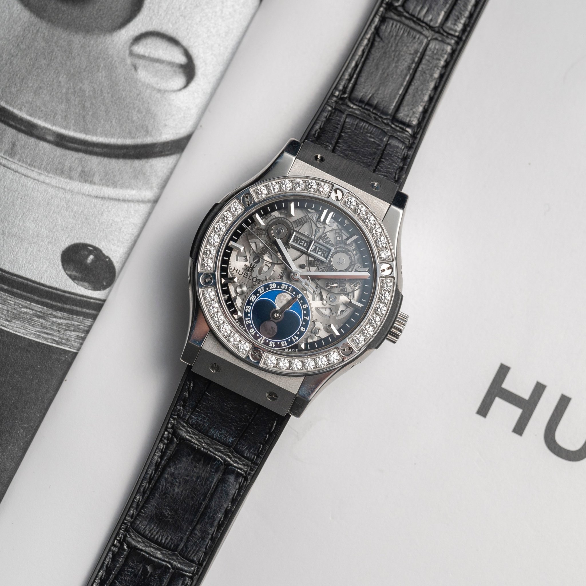 Hublot Classic Fusion Aerofusion Moonphase 547.NX.0170.LR 42mm (12)