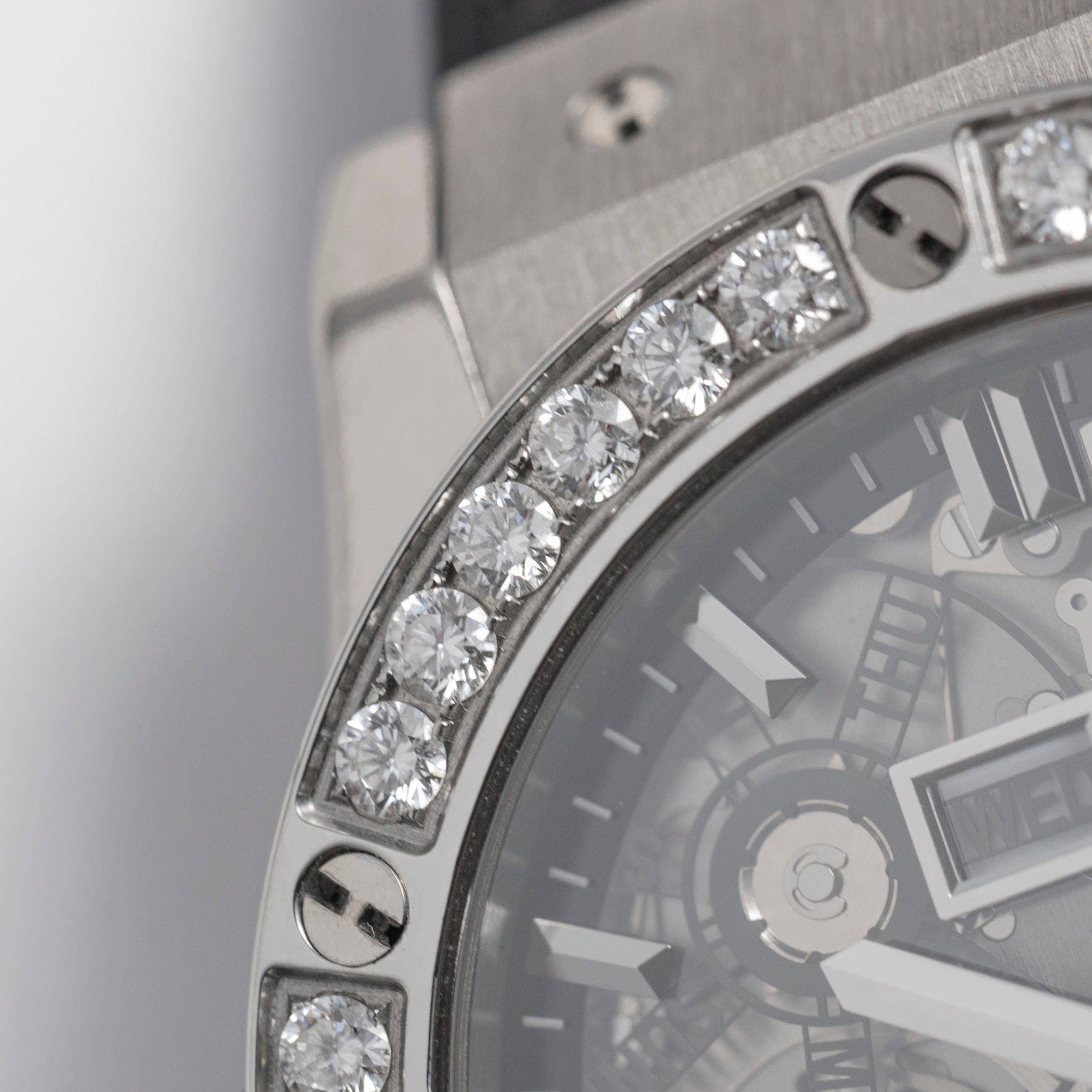Hublot Classic Fusion Aerofusion Moonphase 547.NX.0170.LR 42mm (5)