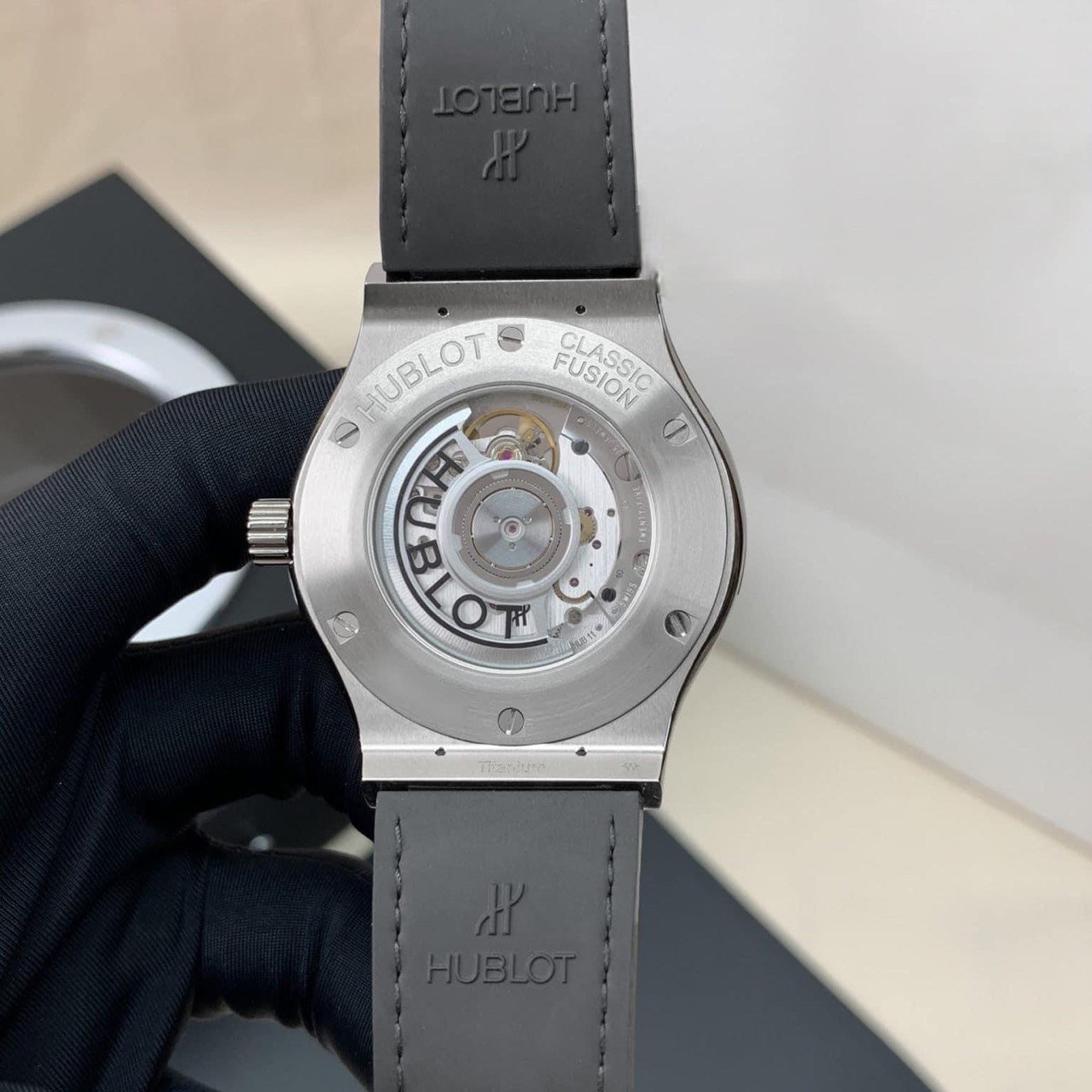 Hublot Classic Fusion Black Pave 42mm 542.NX.1171 (4)