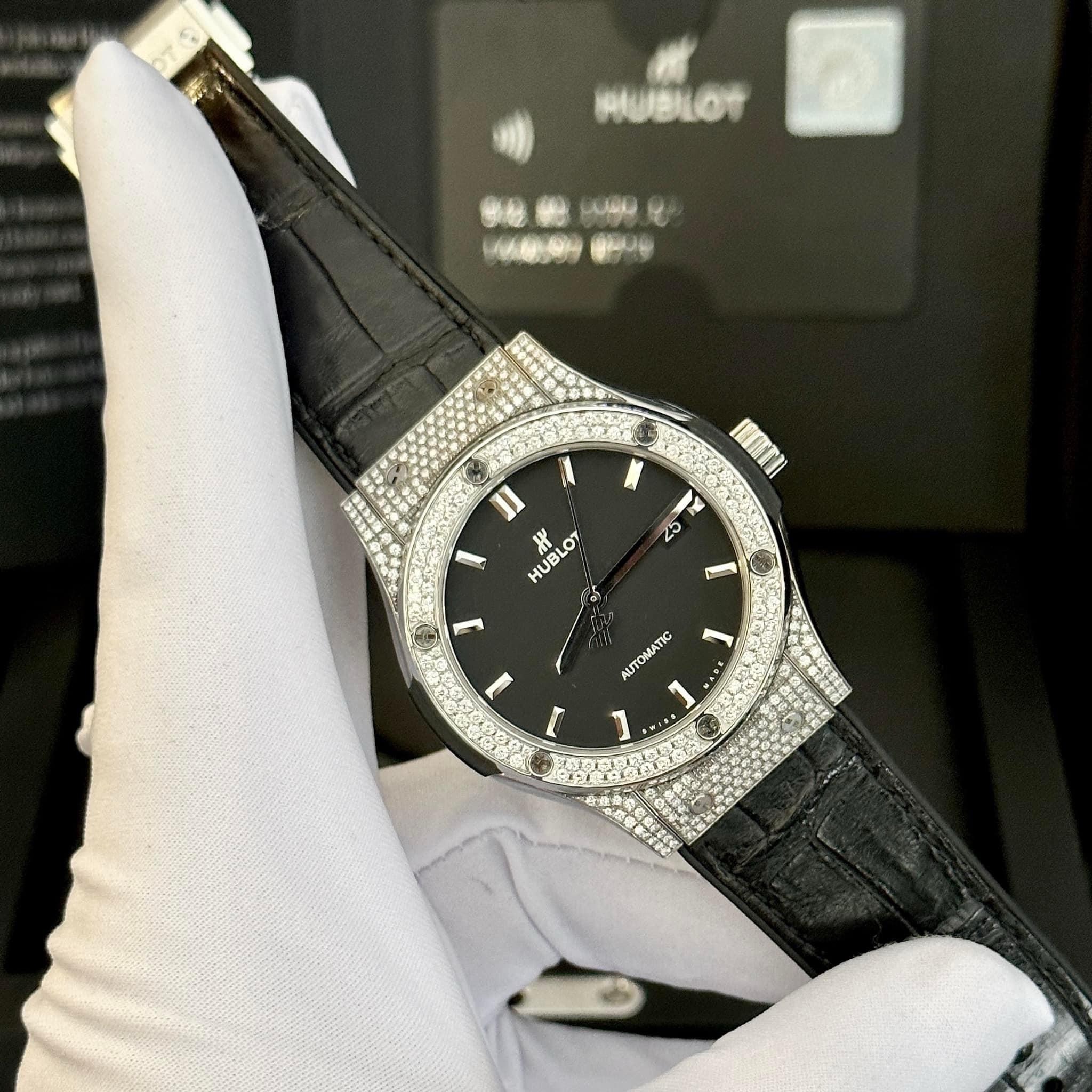 Hublot Classic Fusion Black Pave 42mm 542.NX.1171 (6)
