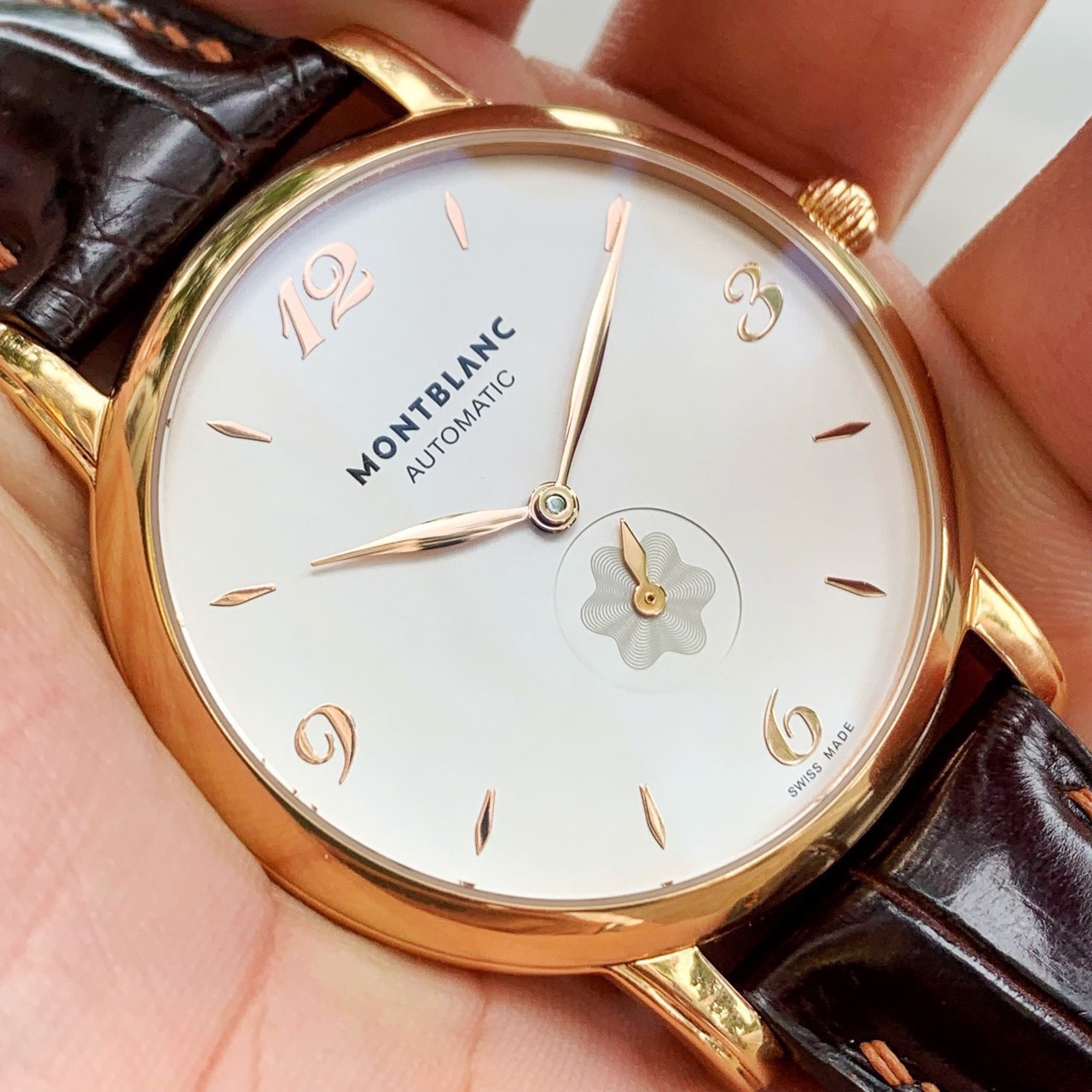 Montblanc Star Classique 107076 18K Rose Gold Automatic 39mm (2)