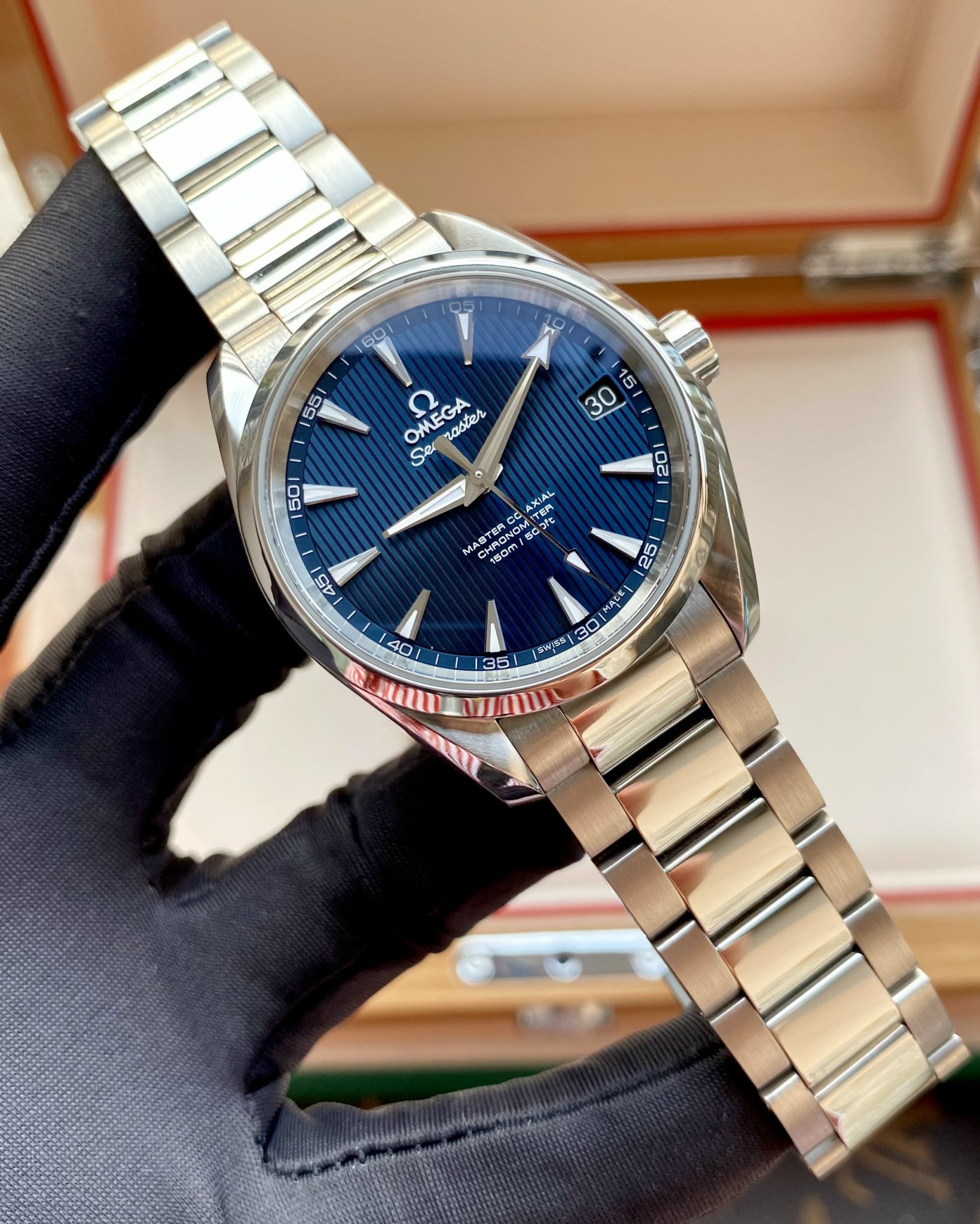 Omega Aqua Terra Master Co-Axial Blue 231.10.39.21.03 (3)