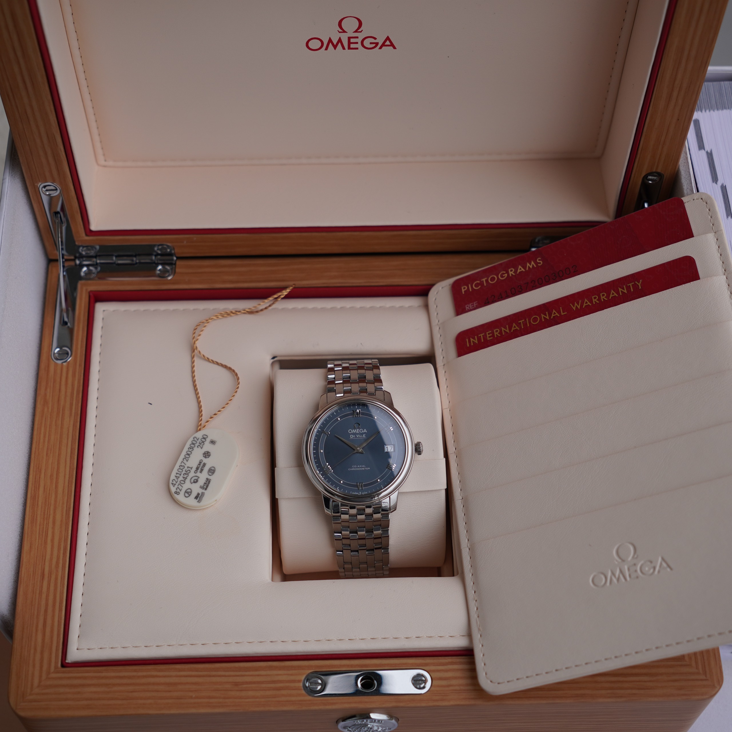 Omega De Ville Prestige Blue Dial 424.10.37.20.03 (3)