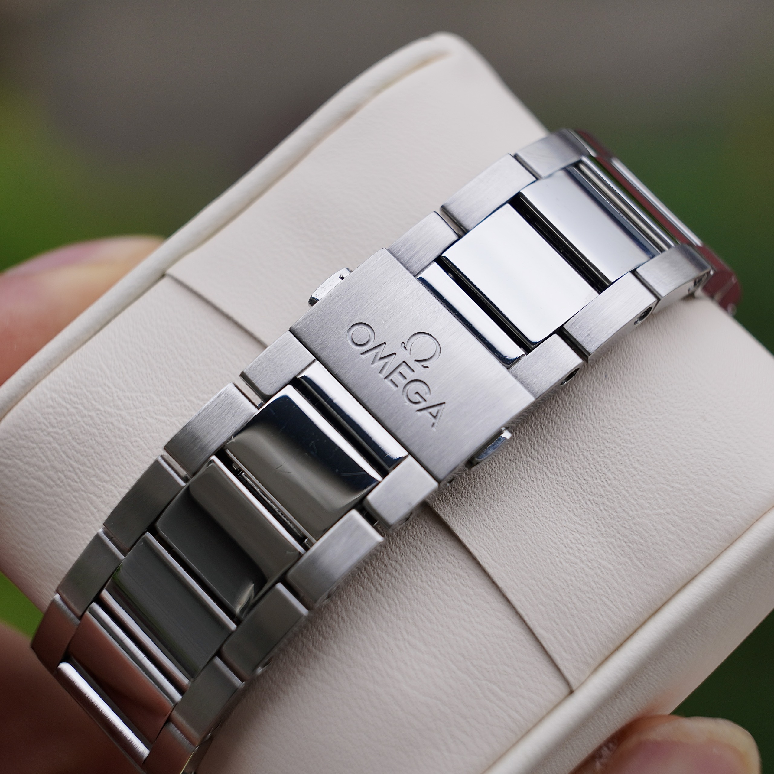 Omega Seamaster Aqua Terra 150M Co-Axial Master Chronometer 220.10.41.21.06.001 (7)