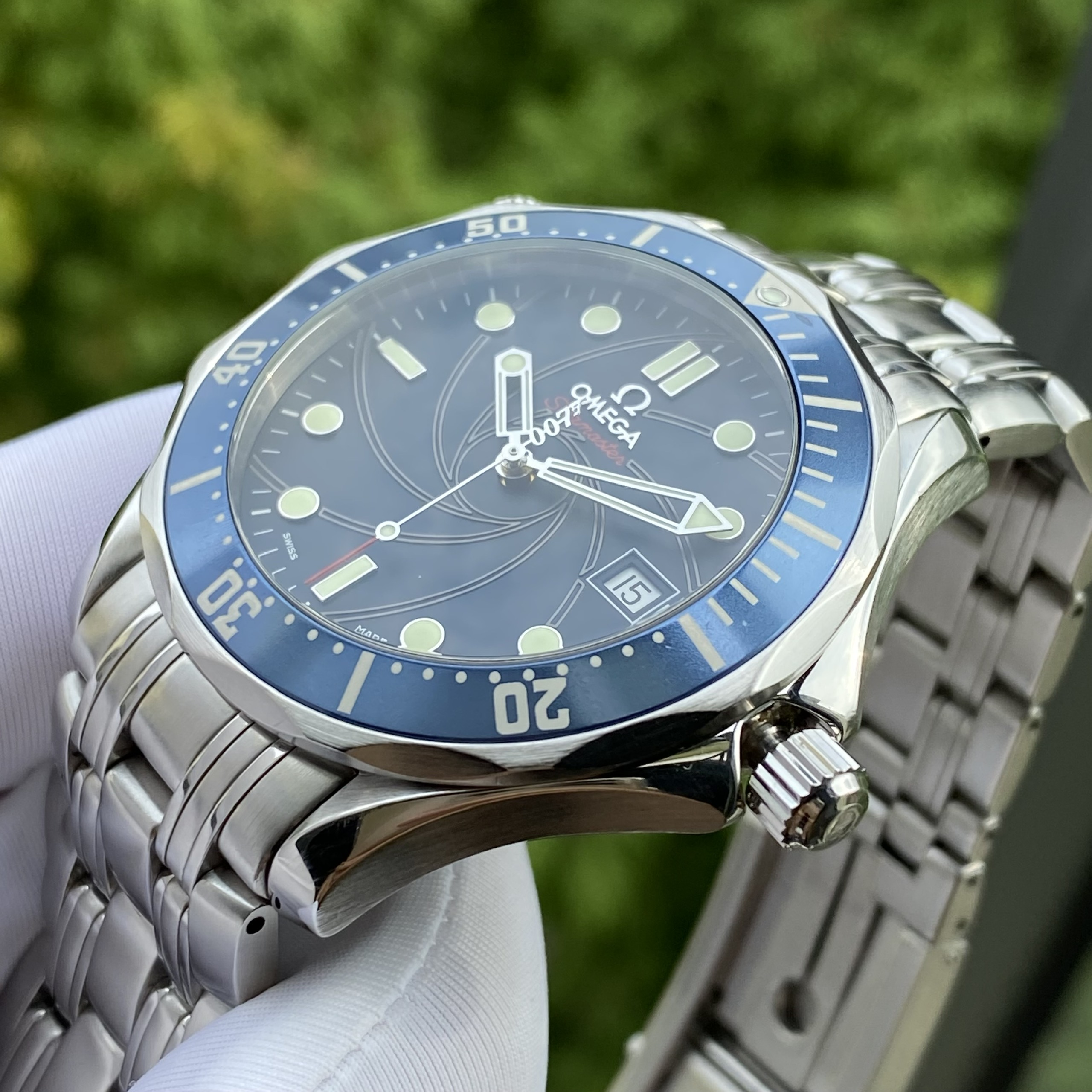 Omega Seamaster James Bond “Casino Royale” Limited Edition 2226.80.00 (2)