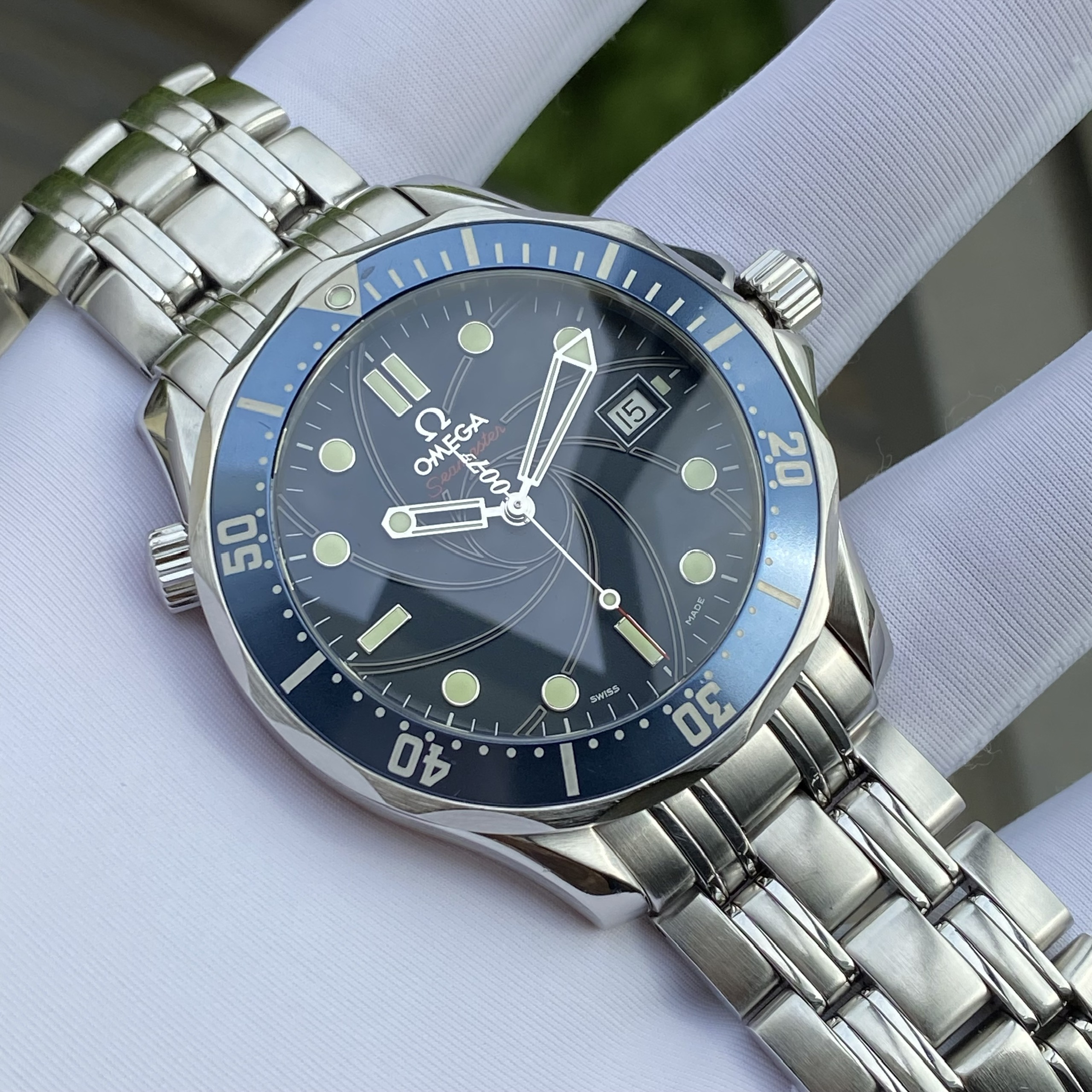 Omega Seamaster James Bond “Casino Royale” Limited Edition 2226.80.00 (4)
