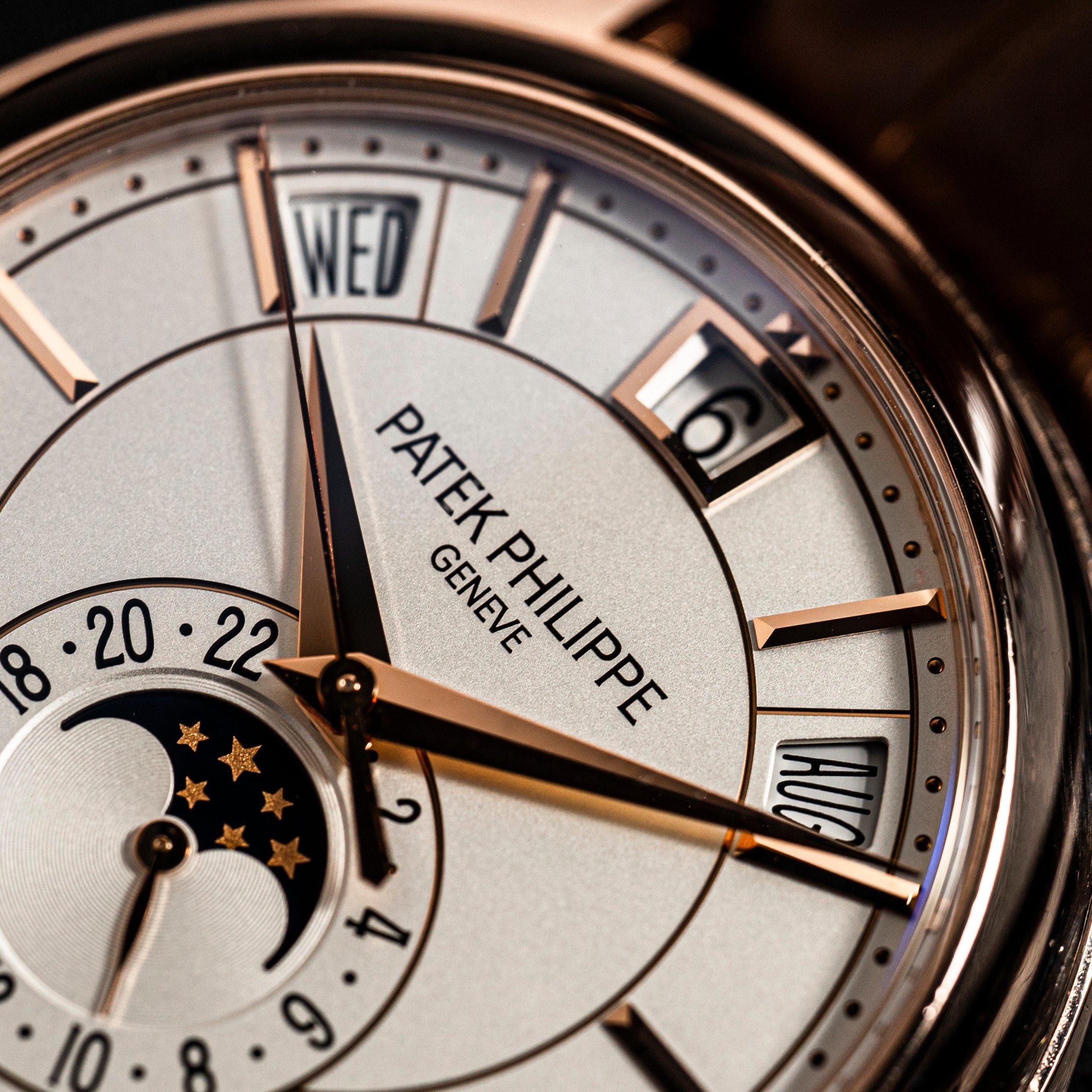 Patek Philippe Complications 5205R-001 (9)
