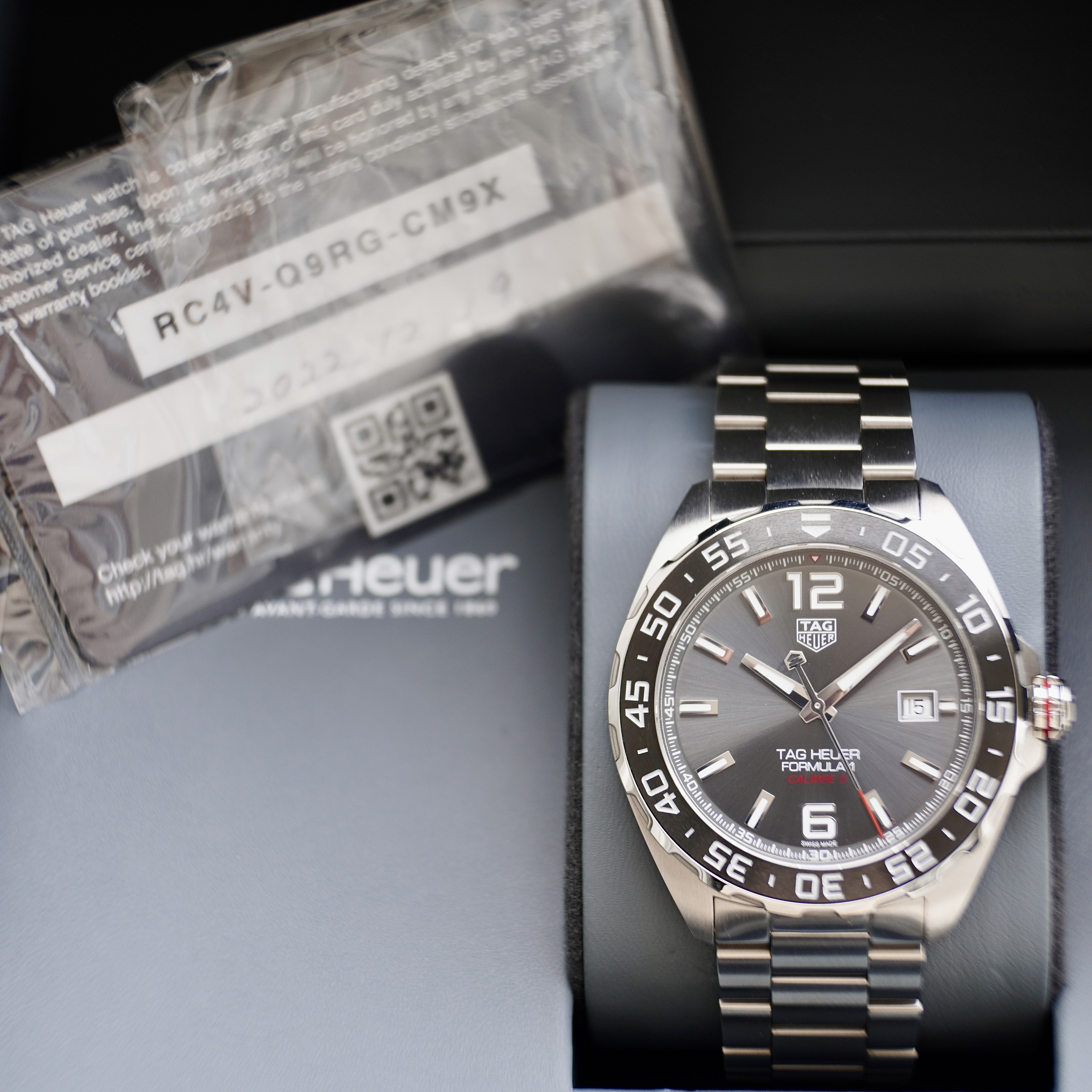 Tag Heuer Formula 1 Calibre 5 Grey Dial WAZ2011 (1)