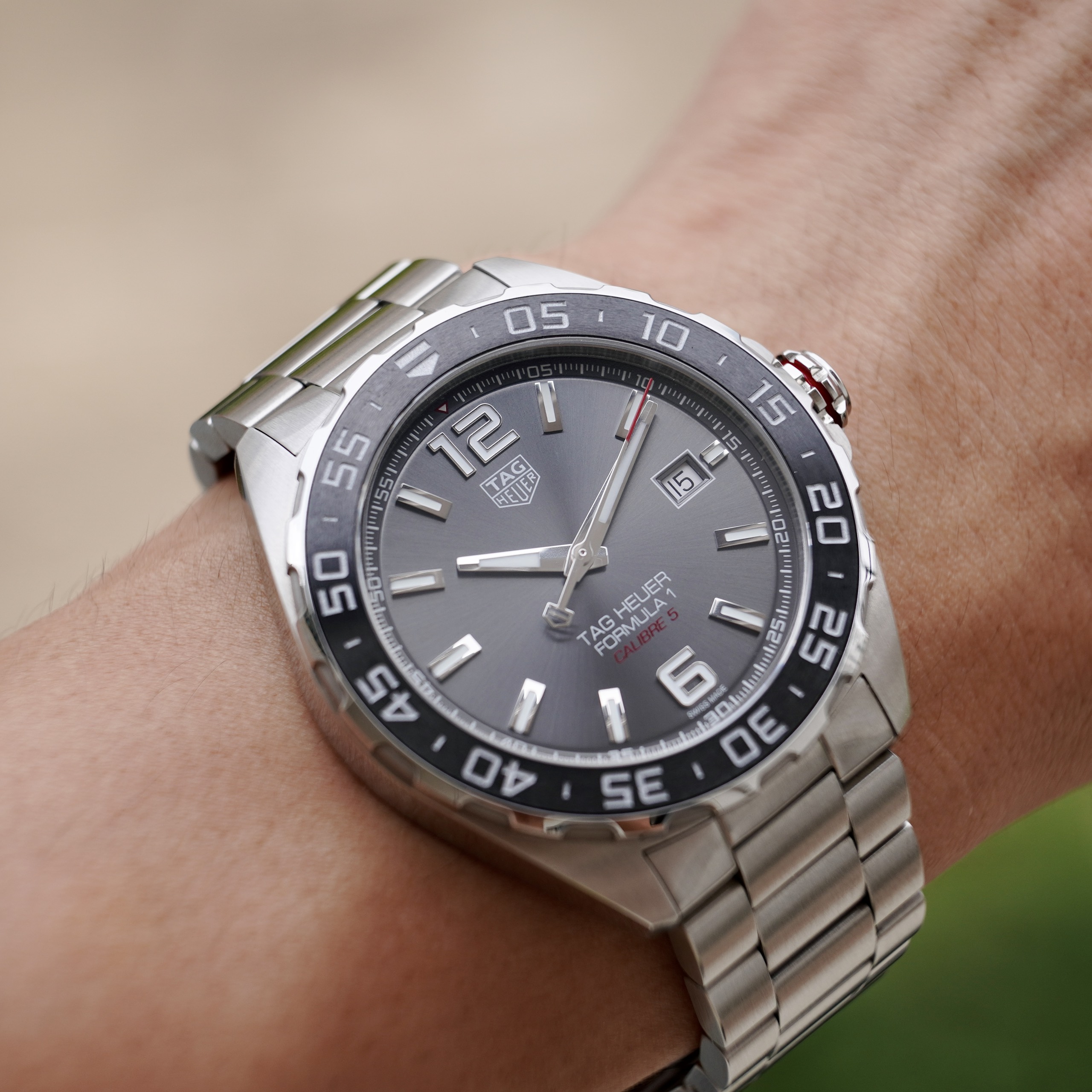 Tag Heuer Formula 1 Calibre 5 Grey Dial WAZ2011 (4)