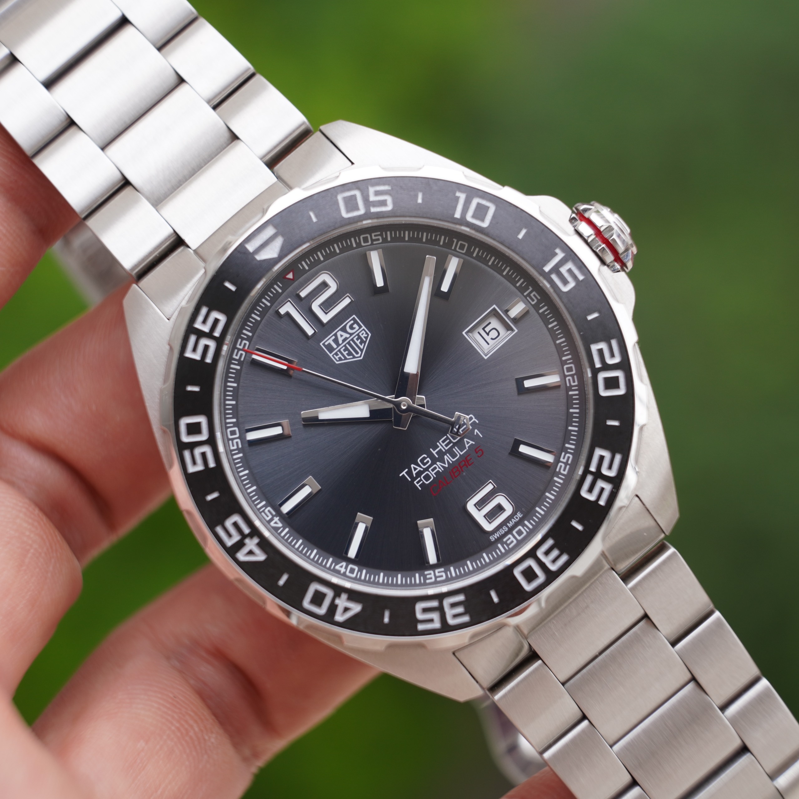 Tag Heuer Formula 1 Calibre 5 Grey Dial WAZ2011 (8)
