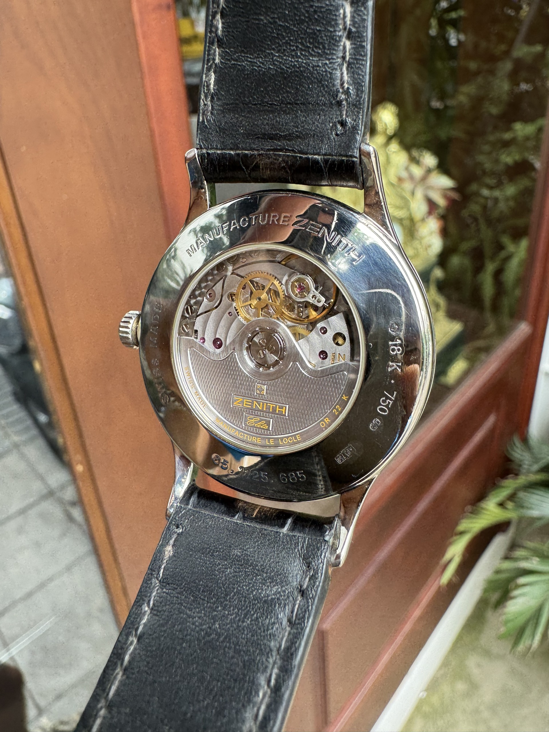 Zenith Elite Power Reserve 18k Gold Silver Dial 65.1125.685.01 (4)