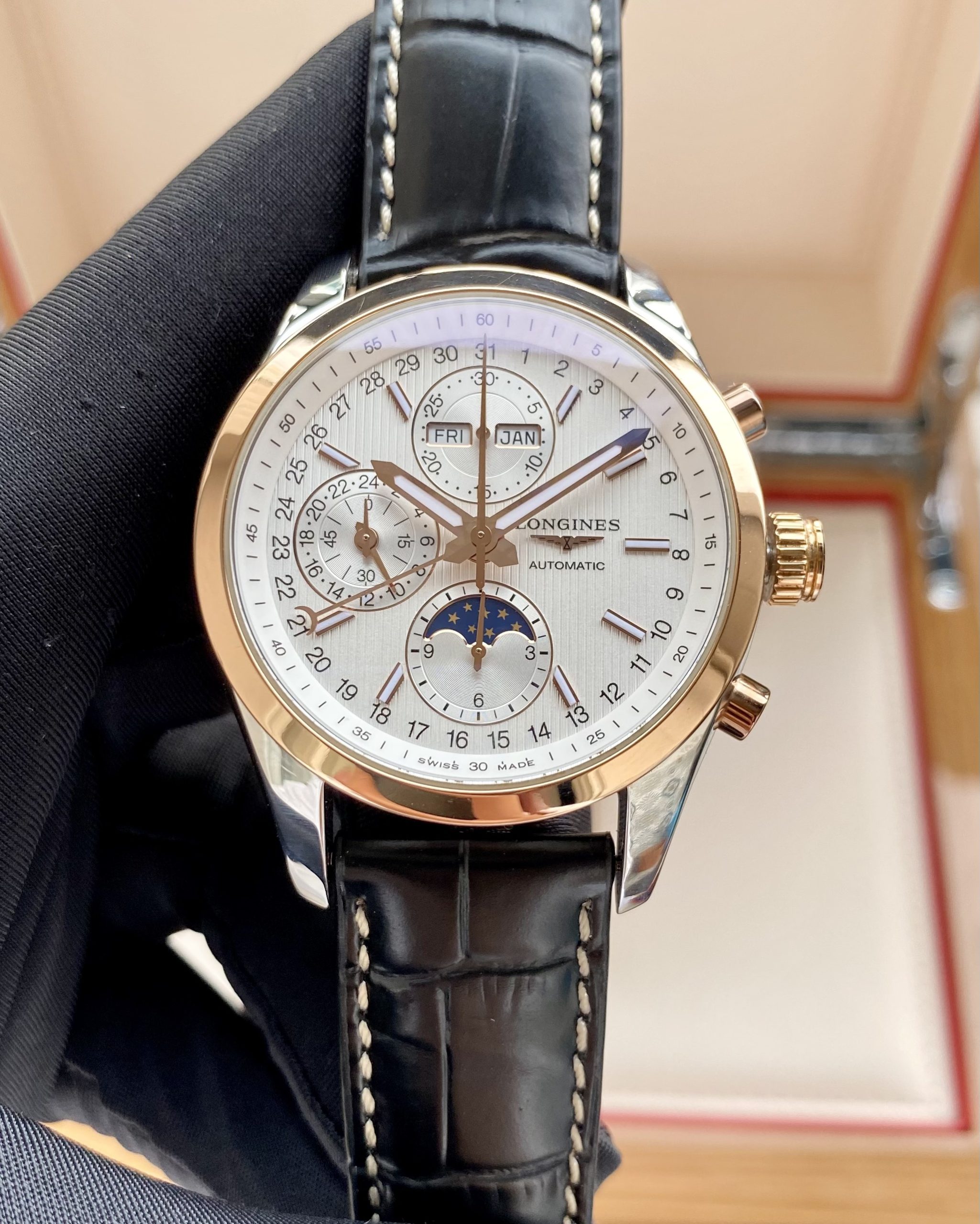Longines Conquest Moonphase Chronograph Demi 18K L2.798.5.72.3 (4)