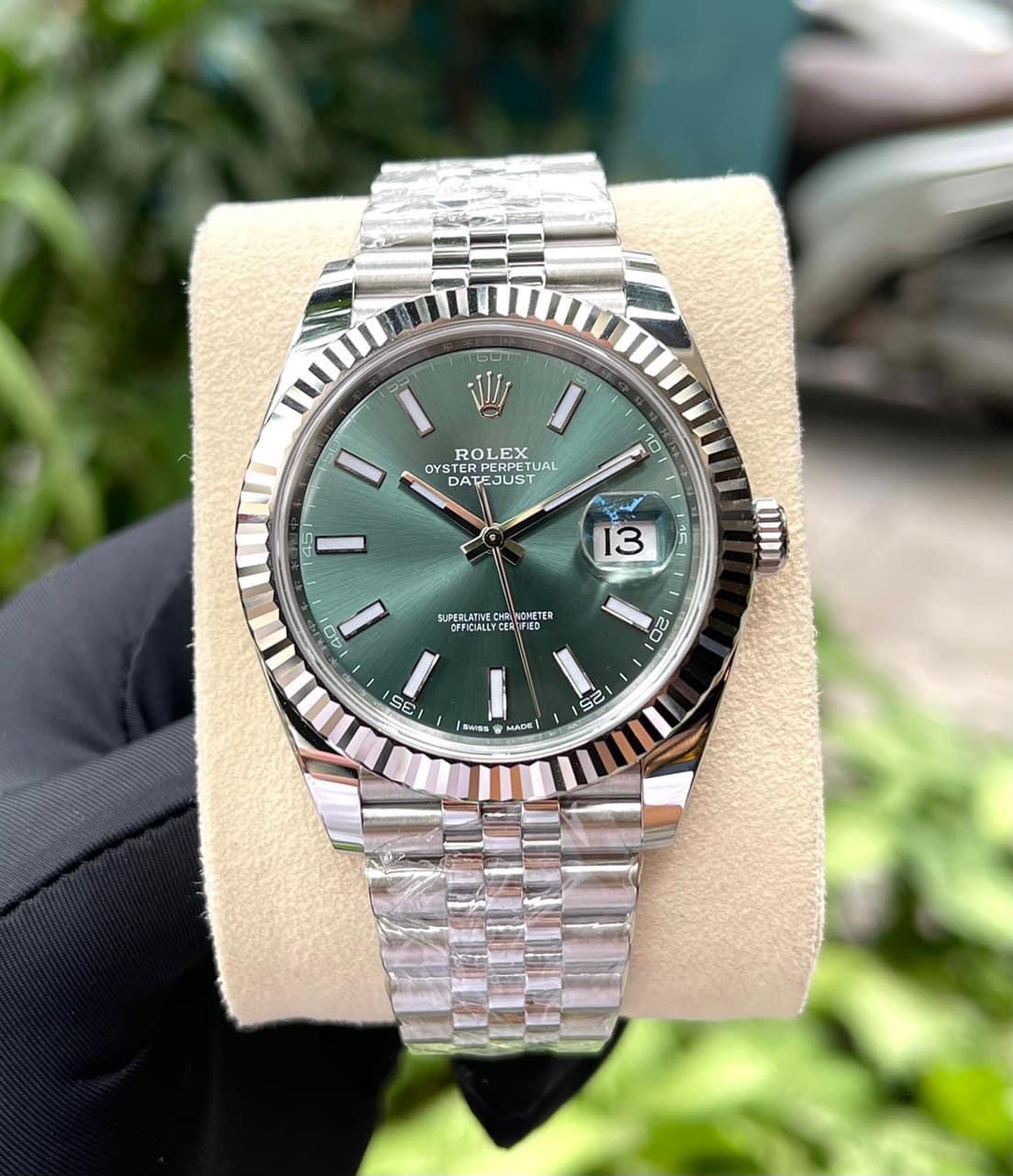 Rolex Datejust Jubilee 41 Mặt Số Xanh Olive 126334-0028 (4)