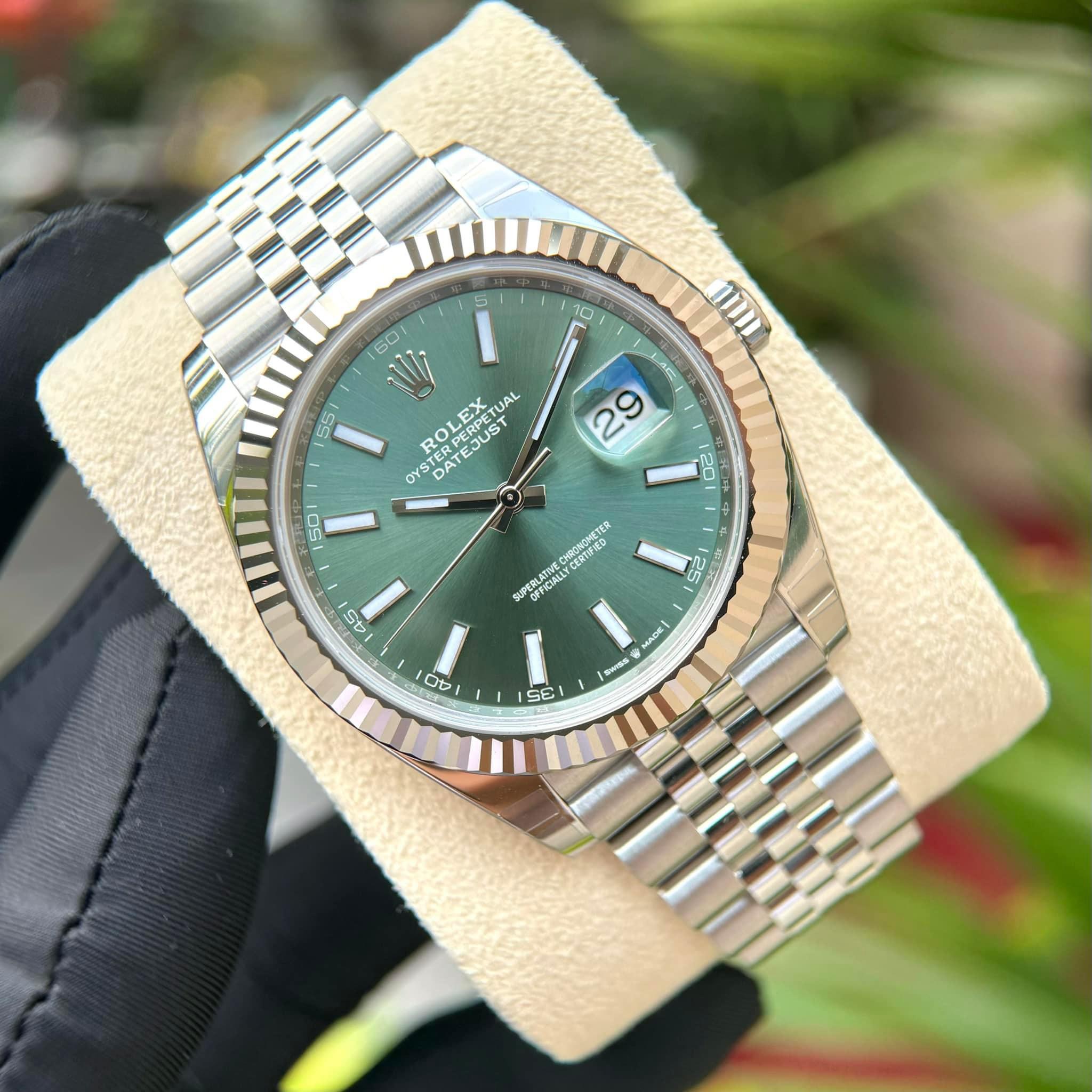 Rolex Datejust Jubilee 41 Mặt Số Xanh Olive 126334-0028 (5)