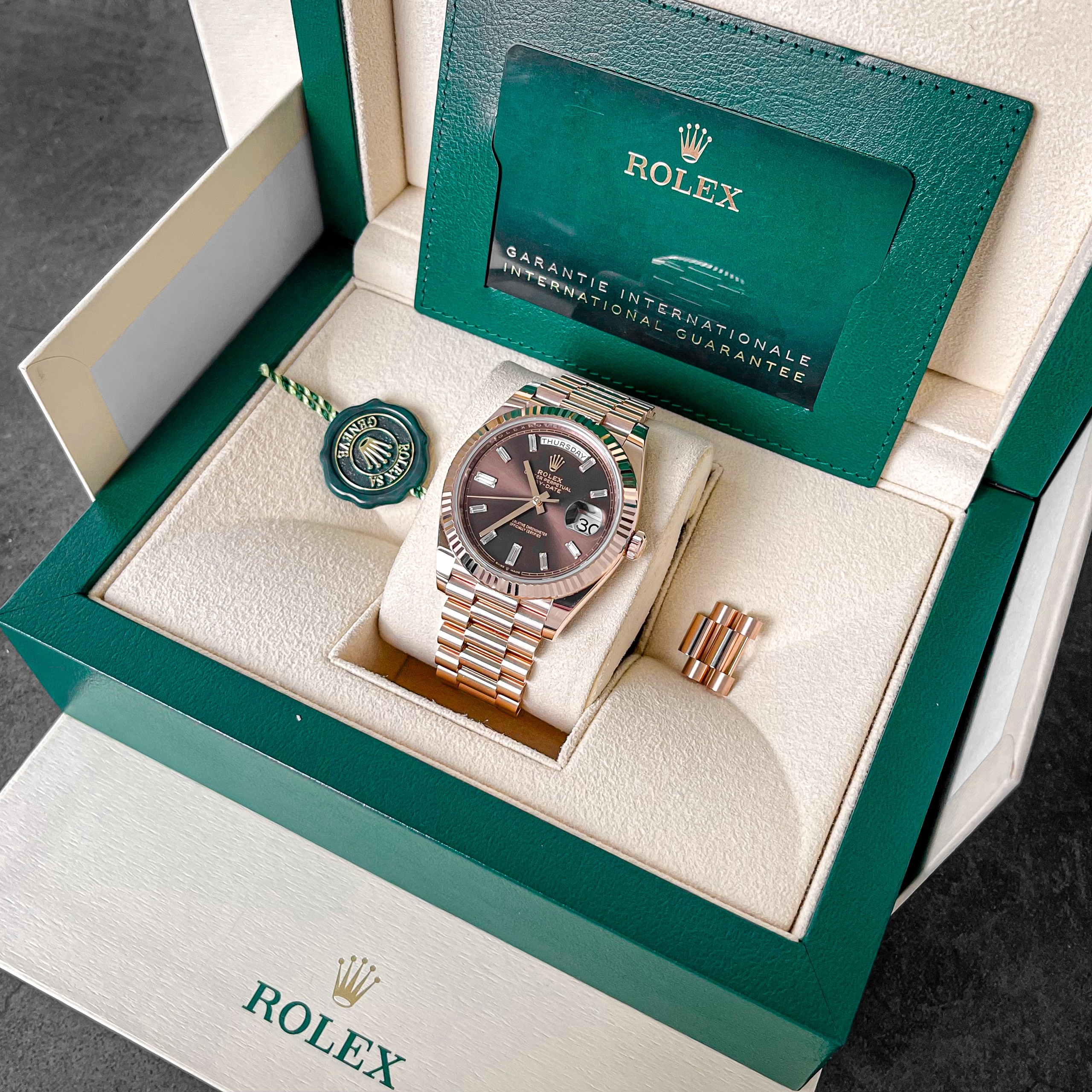 Rolex Daydate 228235 Chocolate 40mm (4)