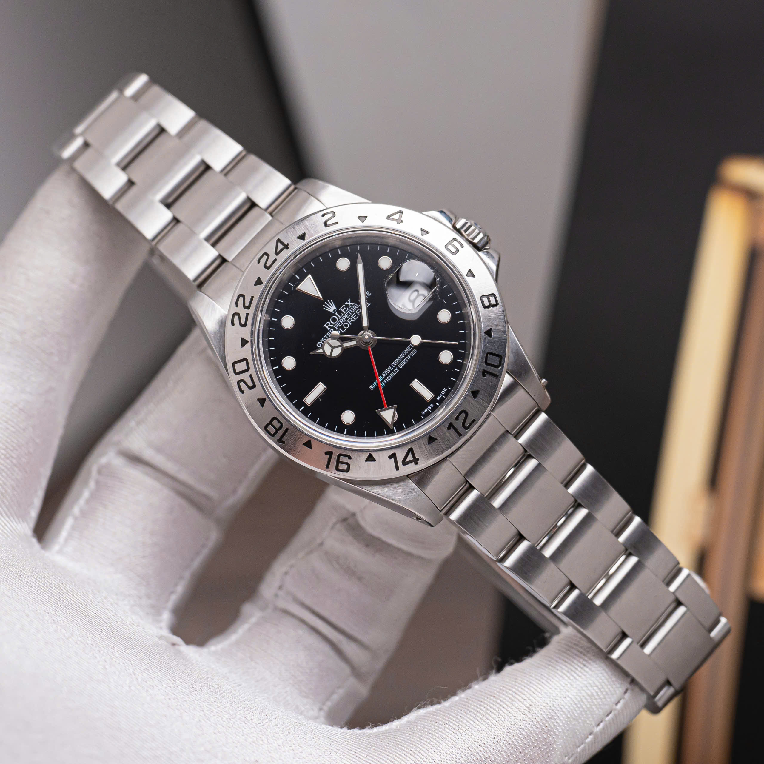 Rolex Explorer II 16570 (3) Rolex Explorer II 16570