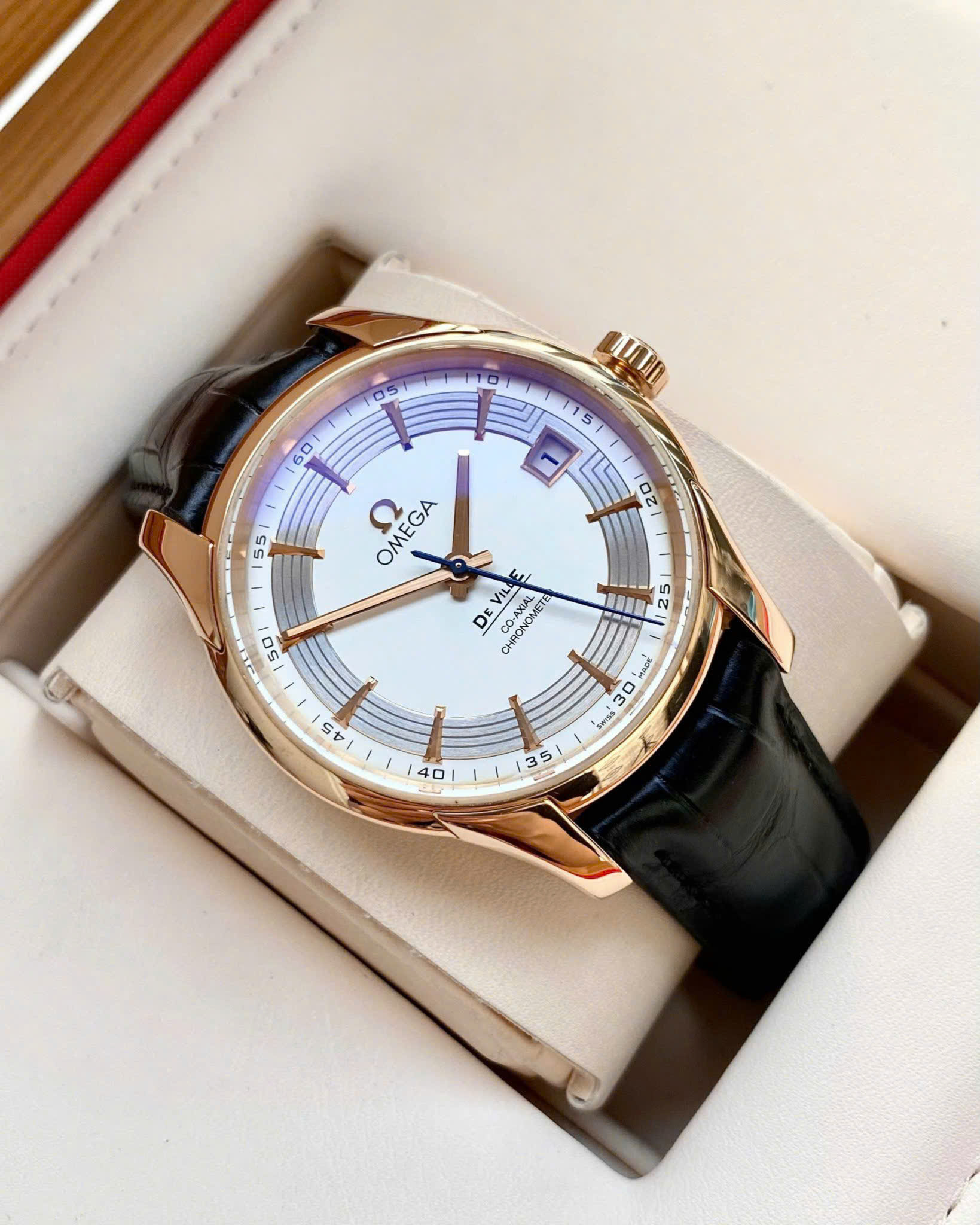 Omega De Ville Hour (2) Omega De Ville Hour Vision 431.63.41.21.02.001