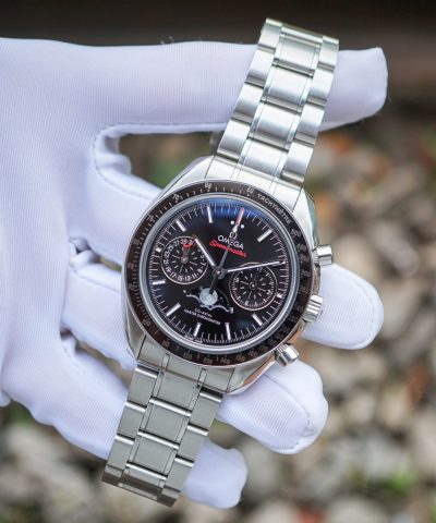 Omega Speedmaster Moonwatch
