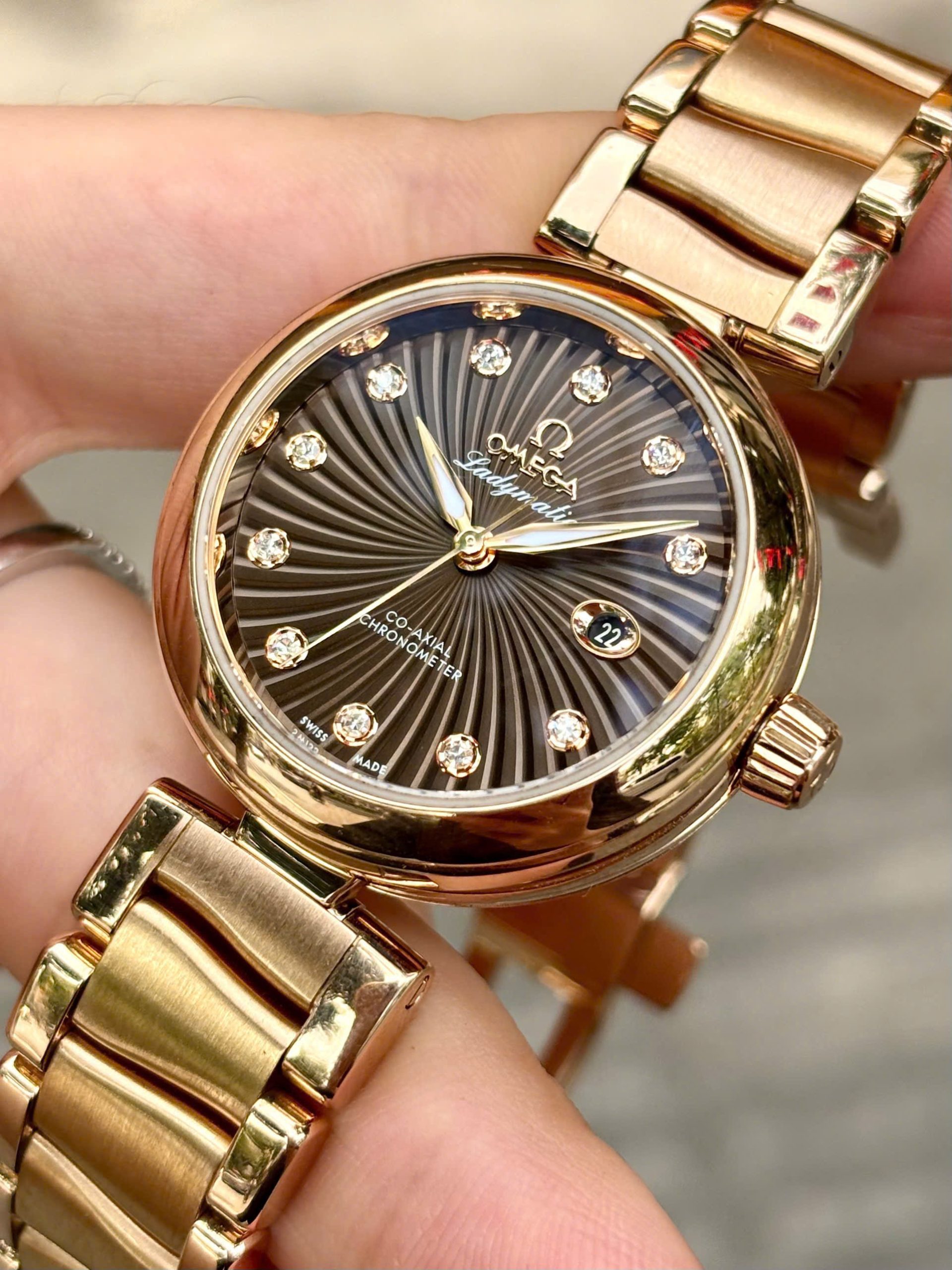 Omega De Ville Ladymatic Diamond 18k 425.60.34.20.63.001 Omega De Ville Ladymatic Diamond 18k 425.60.34.20.63.001