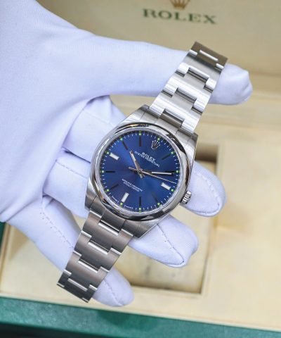 Rolex Oyster Perpetual 39mm 114300