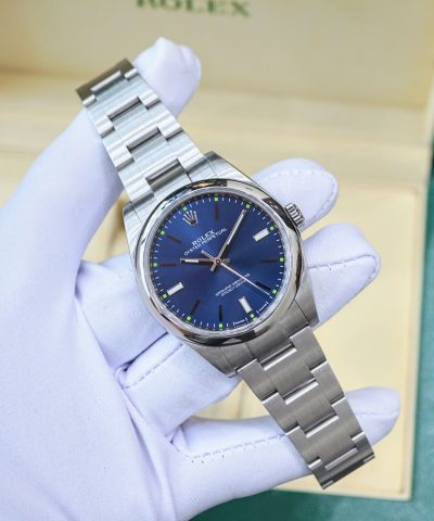 Rolex Oyster Perpetual 39mm 114300
