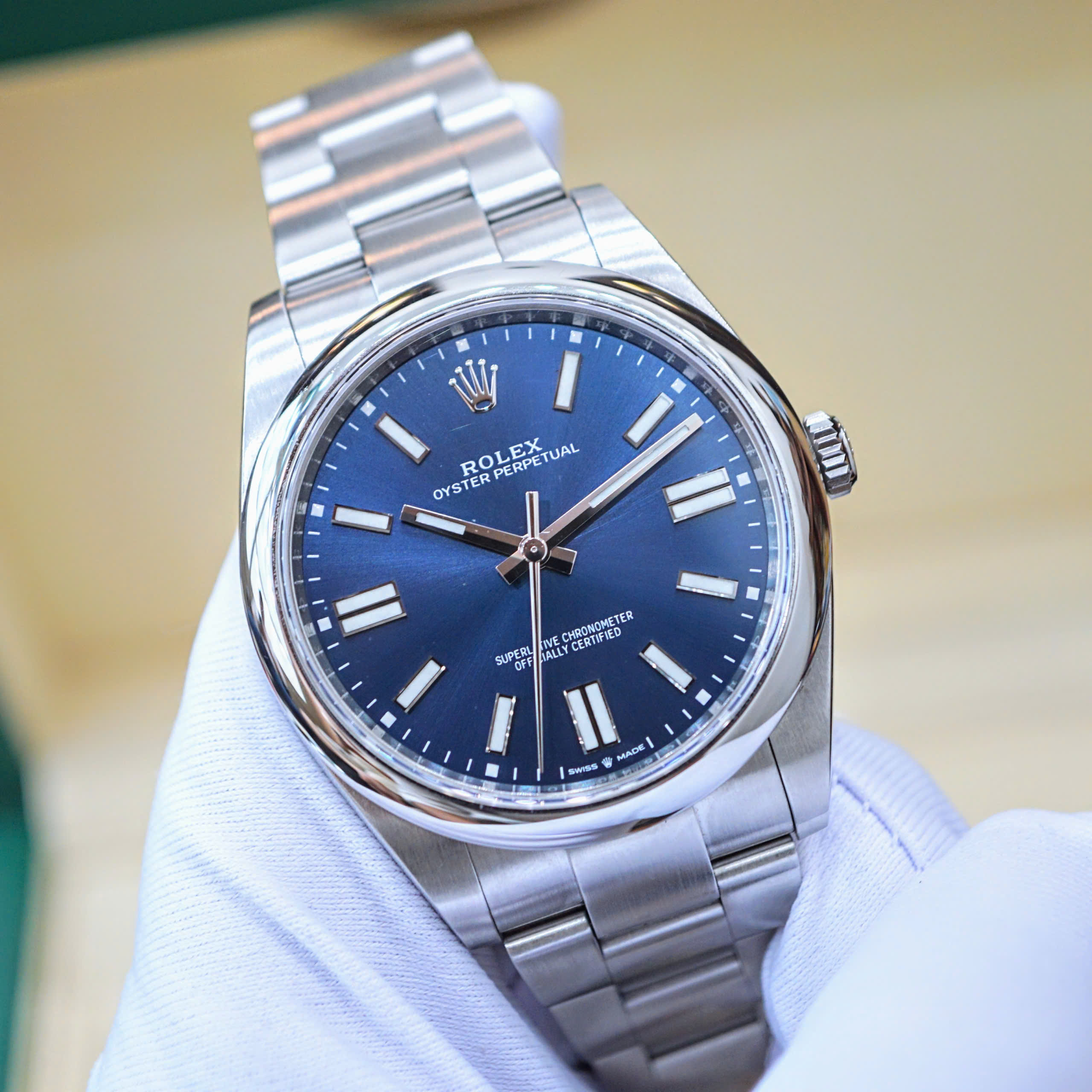 Rolex Oyster Perpetual 41mm 124300 Rolex Oyster Perpetual 41mm 124300