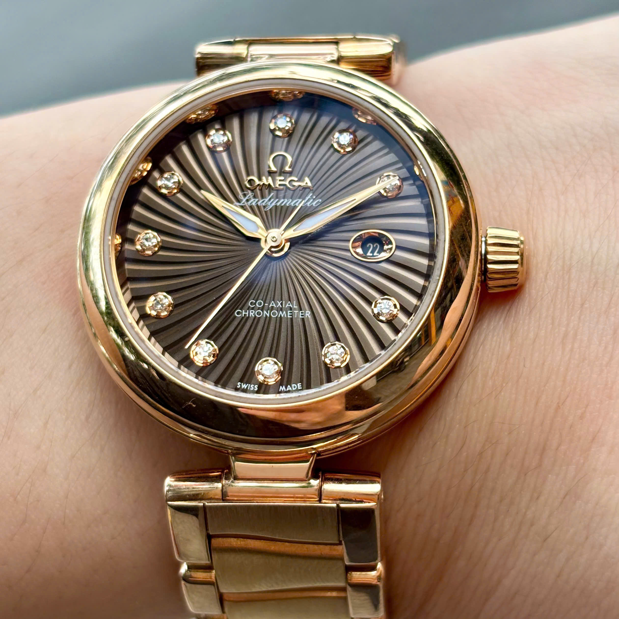 Omega De Ville Ladymatic Diamond 18k 425.60.34.20.63.001 Omega De Ville Ladymatic Diamond 18k 425.60.34.20.63.001