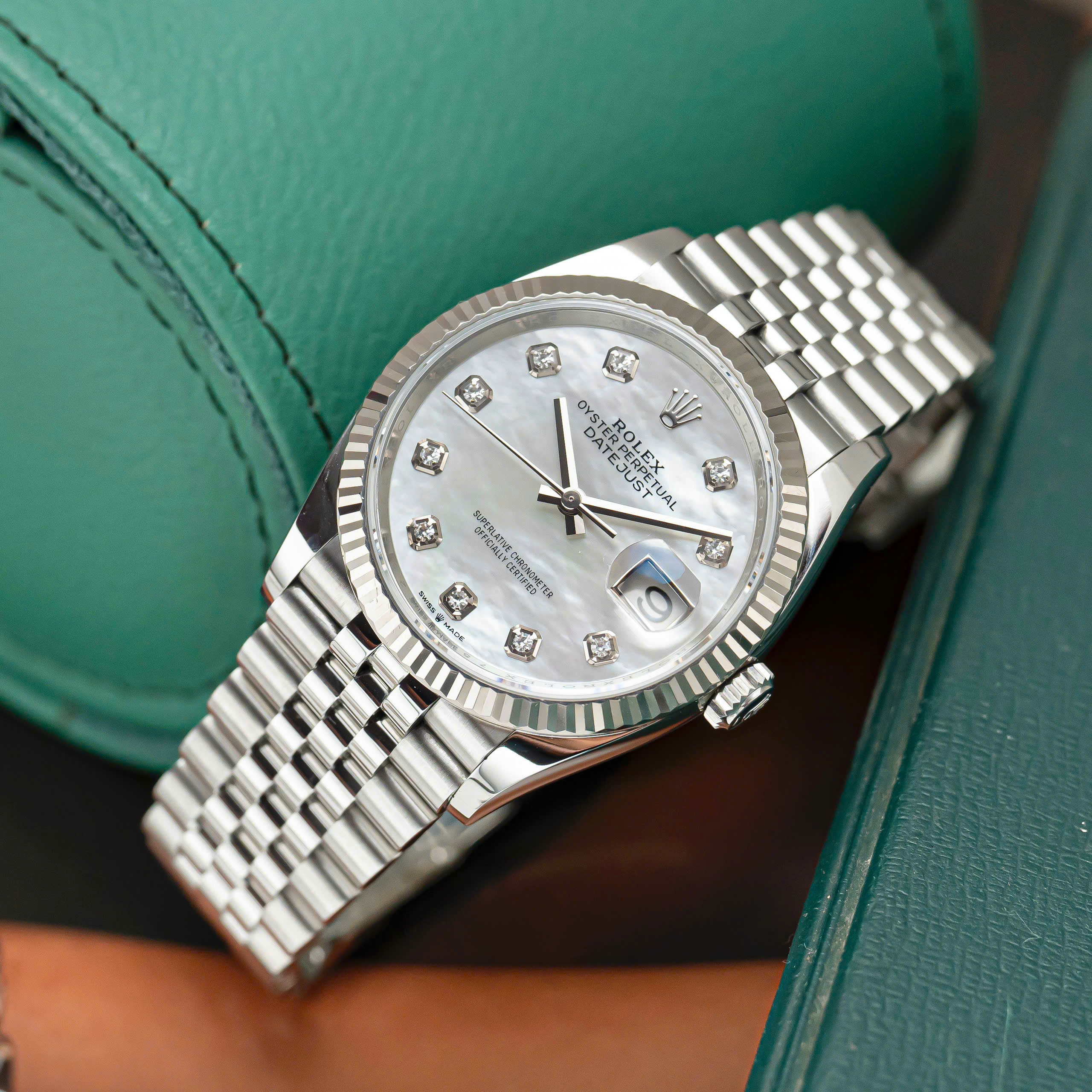 Rolex DateJust 126234 MOP Rolex DateJust 126234 MOP