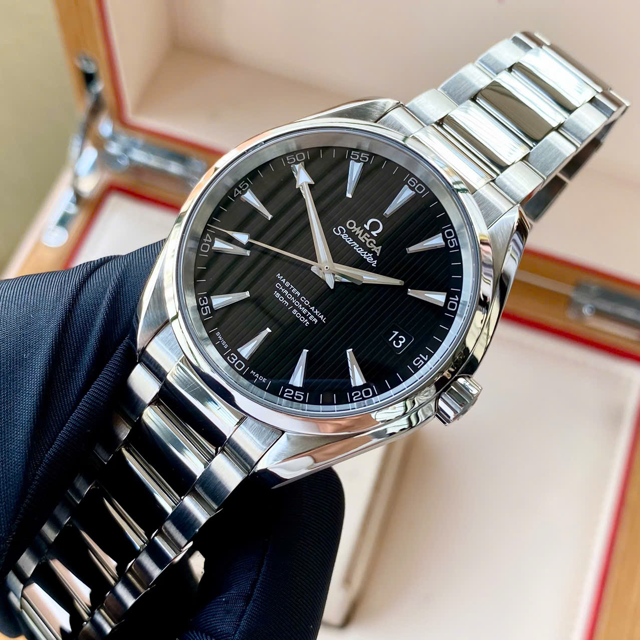 Omega Aqua Terra Master Co-Axial Black 231.10.42.21.01.003 Omega Aqua Terra Master Co-Axial Black 231.10.42.21.01.003
