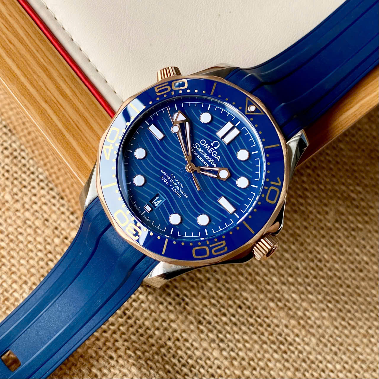 Omega Seamaster 300 Co-Axial Master 210.22.42.20.03.002 Omega Seamaster 300 Co-Axial Master 210.22.42.20.03.002