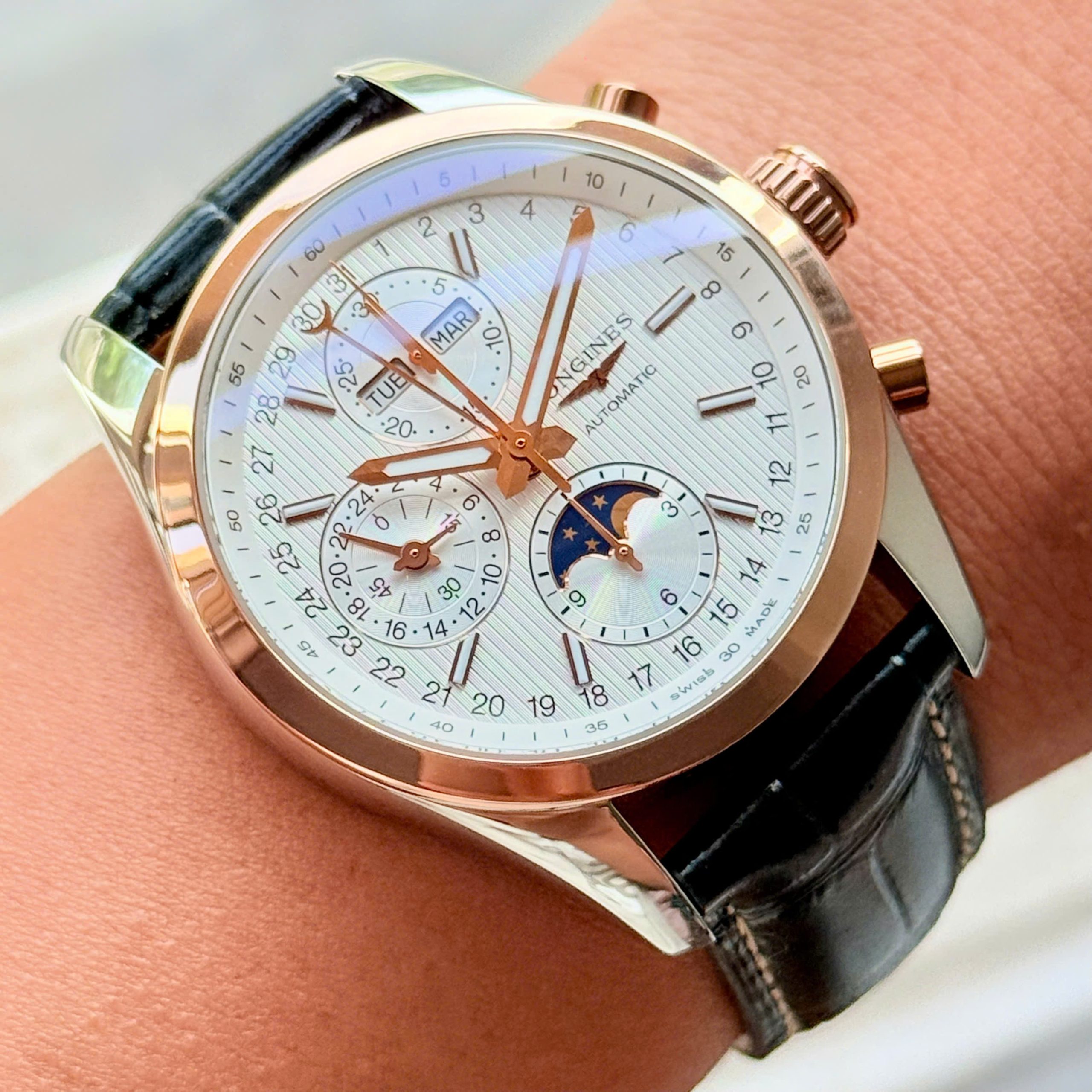 Longines Conquest Chronograph Moonphase L2.798.5.72.3 Longines Conquest Chronograph Moonphase L2.798.5.72.3