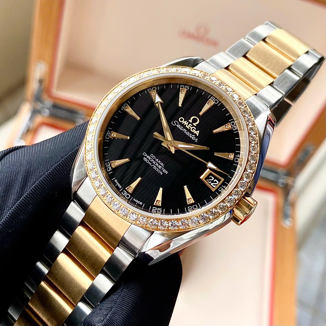 Đồng hồ Omega Seamaster Aqua Terra 231.25.39.21.51.002 Cũ Đồng hồ Omega Seamaster Aqua Terra 231.25.39.21.51.002 Cũ
