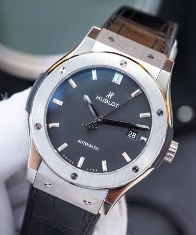 Đồng hồ Hublot Classic Fusion Titanium 542.NX.1171.LR Cũ