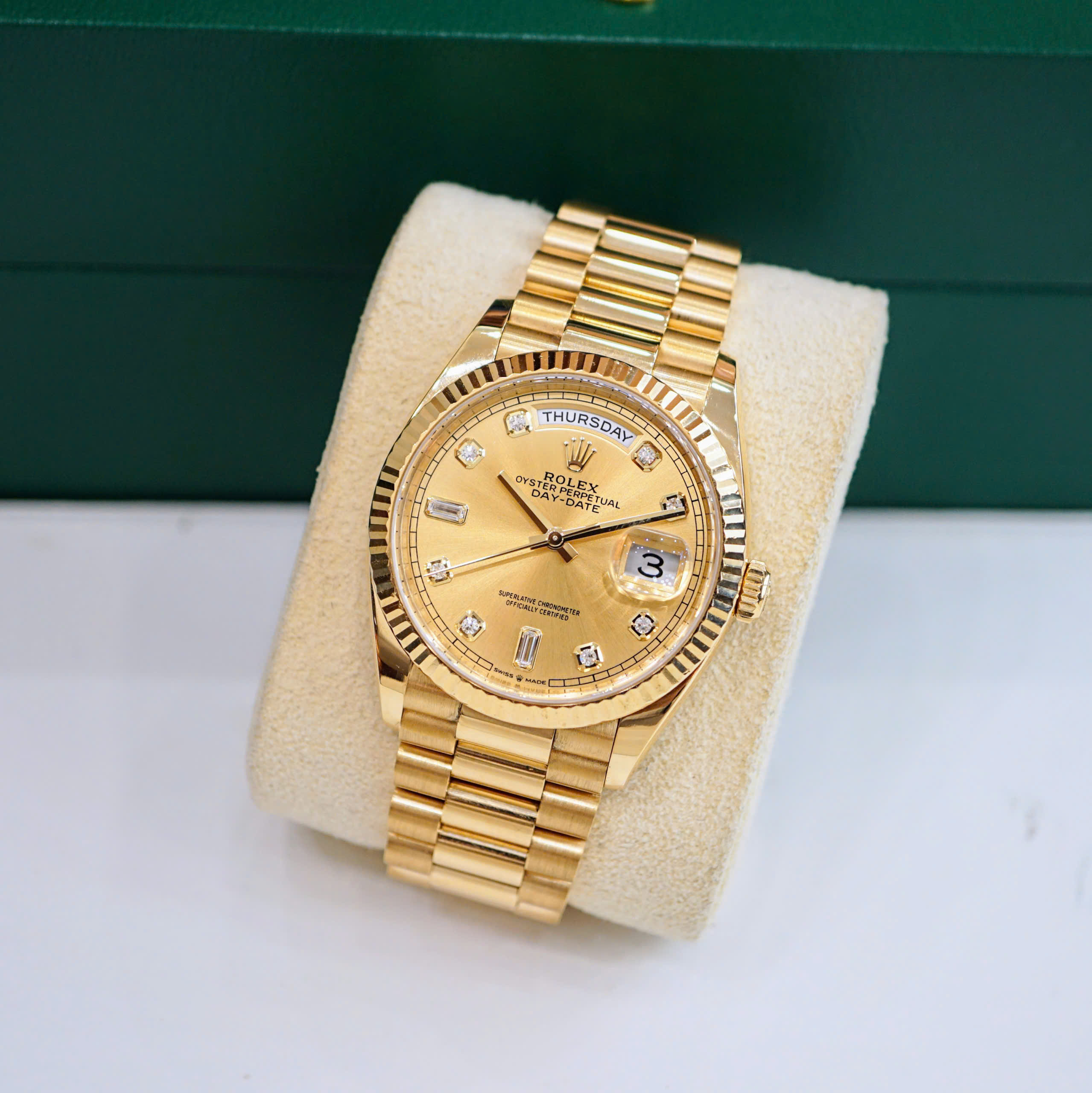 Đồng hồ Rolex Day-Date 128235 Cũ Đồng hồ Rolex Day-Date 128235 Cũ