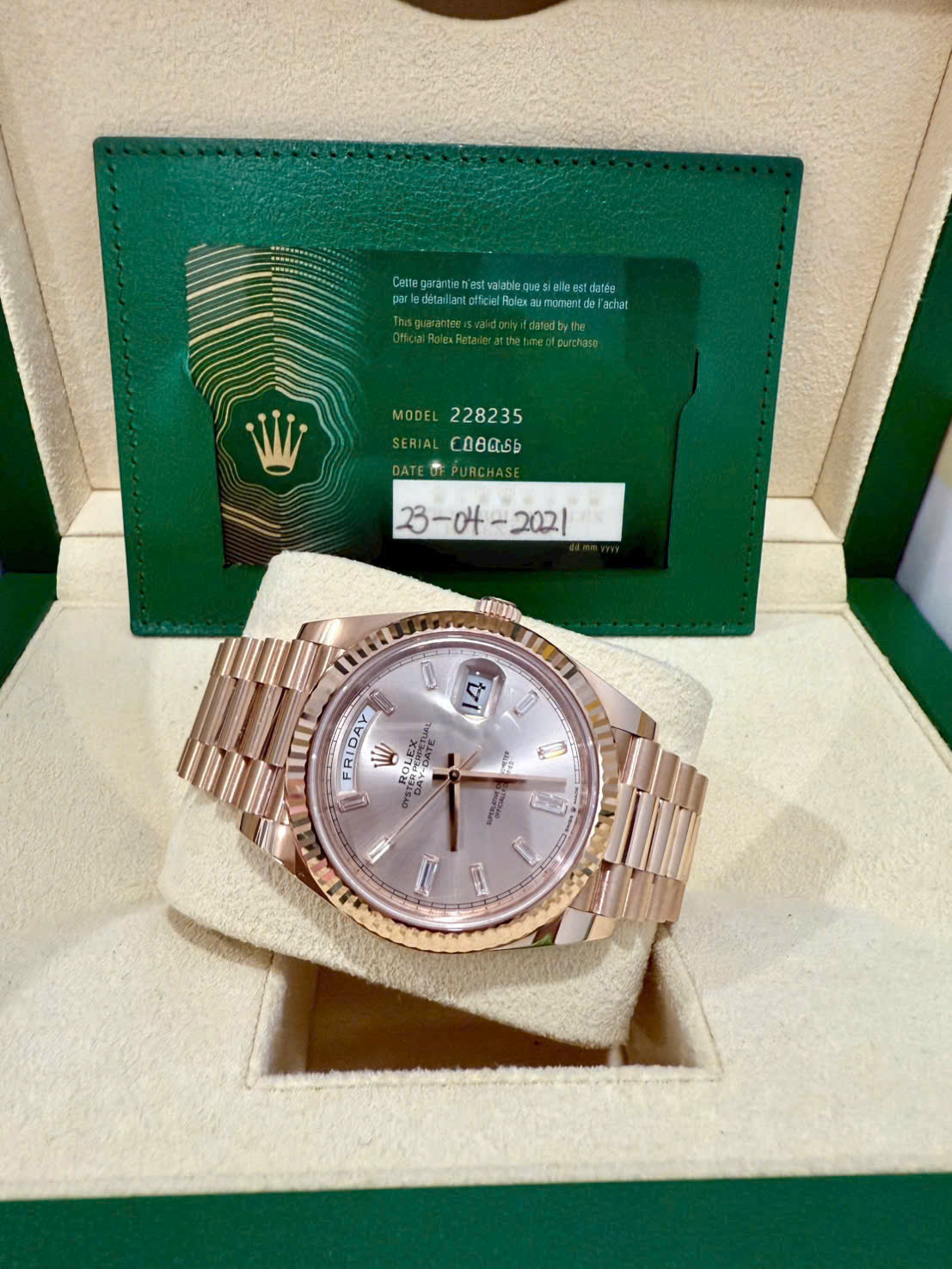 Đồng hồ Rolex Day-Date 228235 Sundust Cũ Đồng hồ Rolex Day-Date 228235 Sundust Cũ