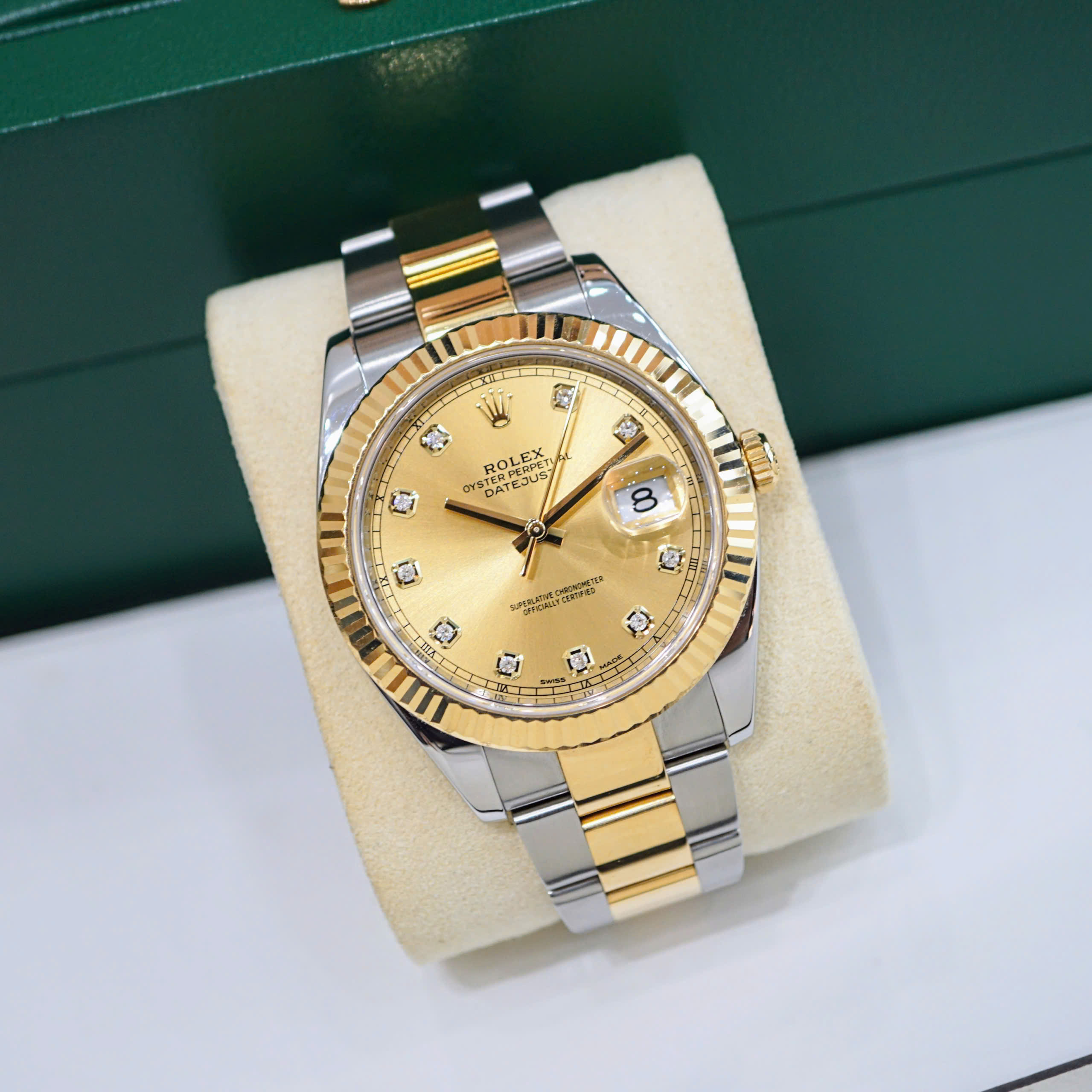 Đồng hồ Rolex Datejust 126333 Champagne Cũ Đồng hồ Rolex Datejust 126333 Champagne Cũ
