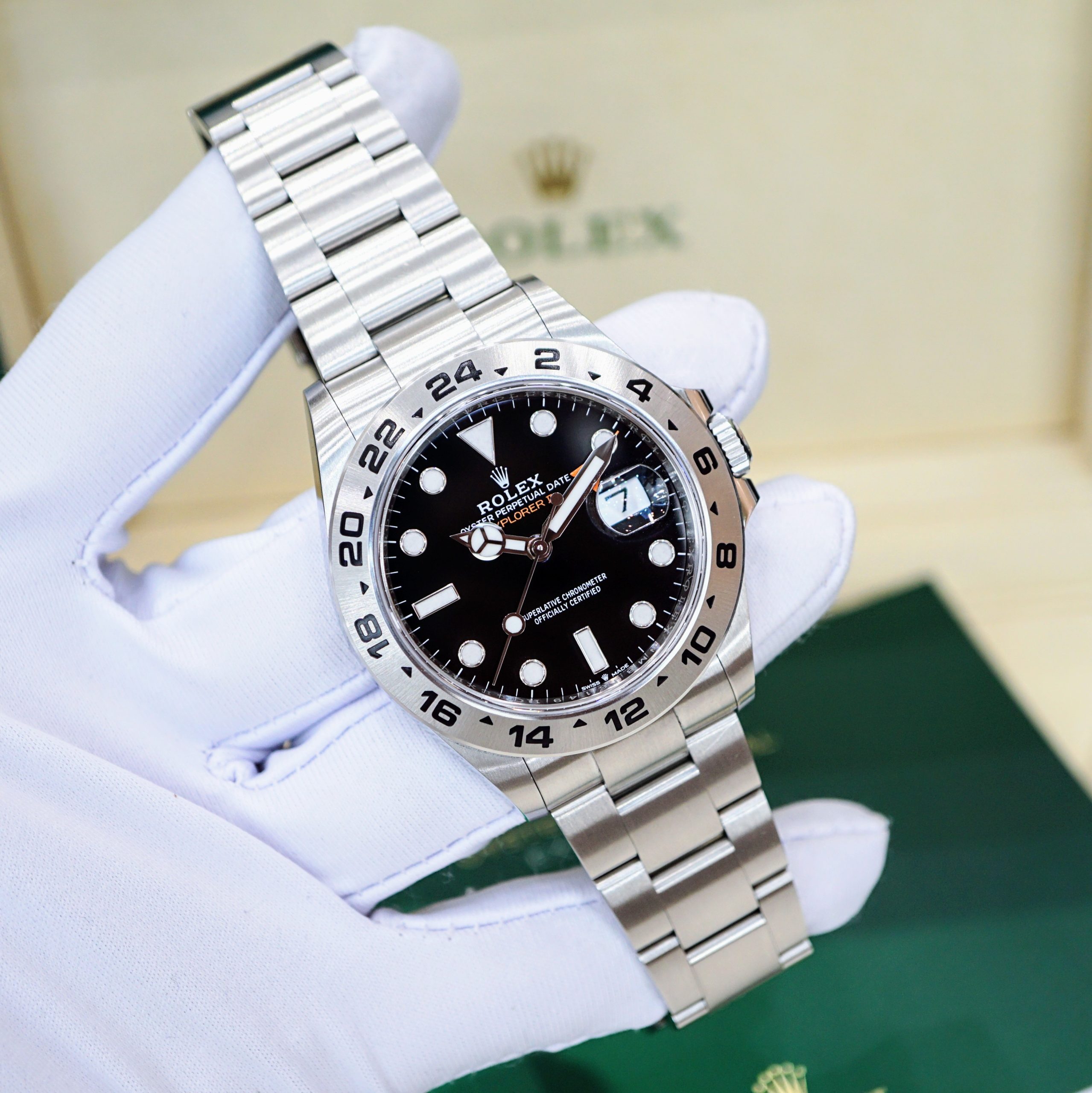 Đồng hồ Rolex Explorer II 226570 Black Cũ Đồng hồ Rolex Explorer II 226570 Black Cũ