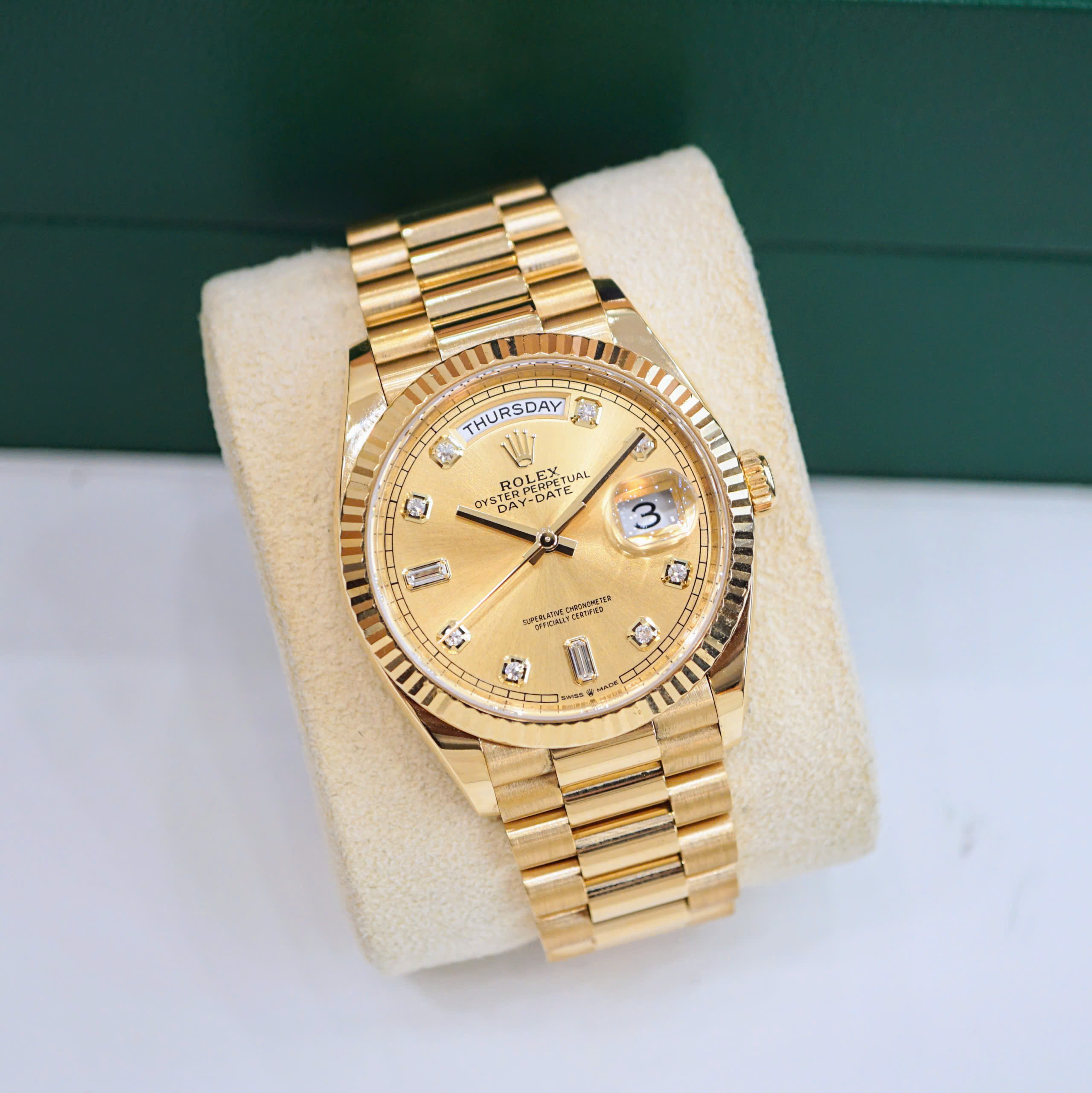 Đồng hồ Rolex Day-Date 128235 Cũ Đồng hồ Rolex Day-Date 128235 Cũ