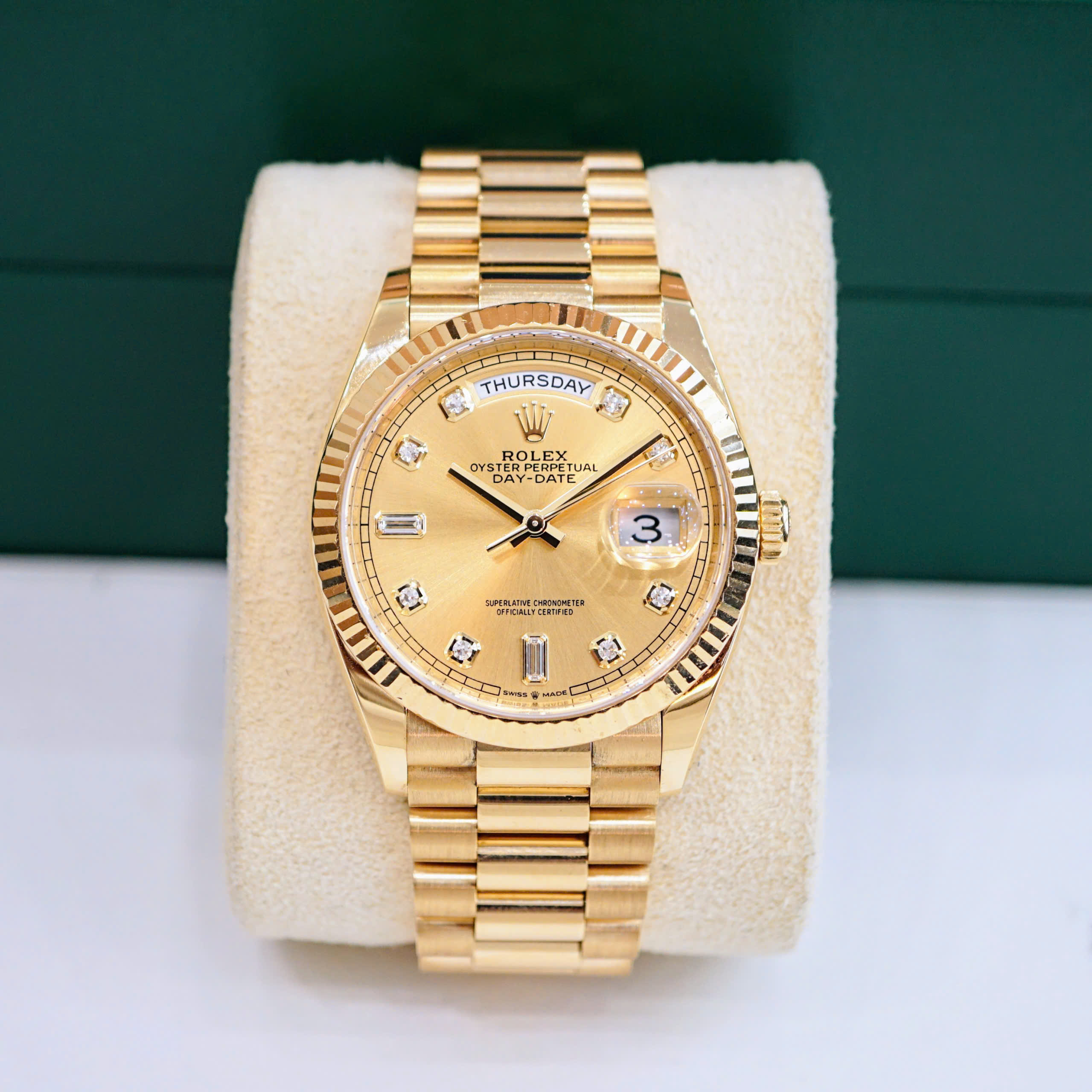 Đồng hồ Rolex Day-Date 128235 Cũ Đồng hồ Rolex Day-Date 128235 Cũ